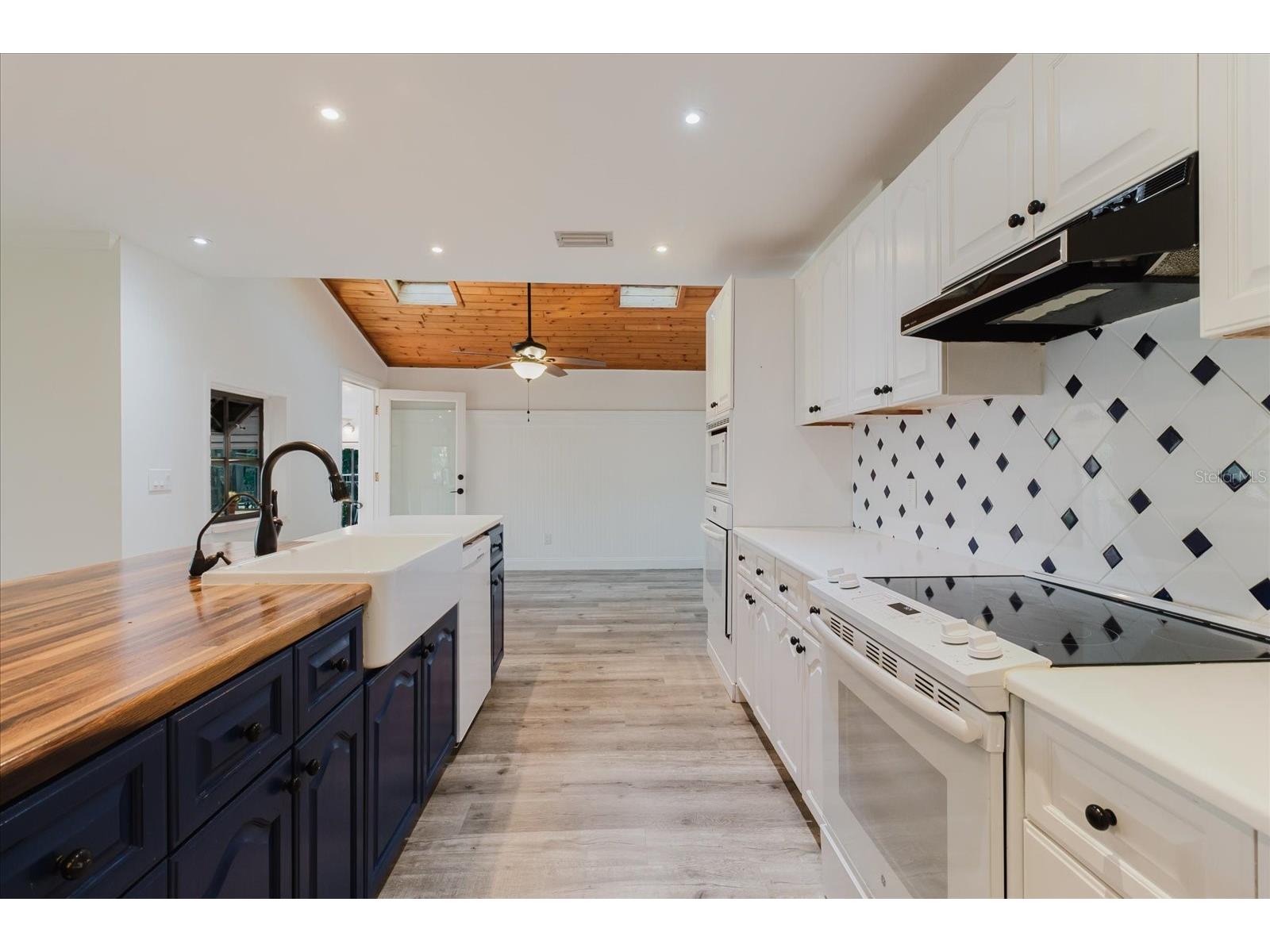 5455 Lake Le Clare Road Lutz FL 33558 TB8414223 image23