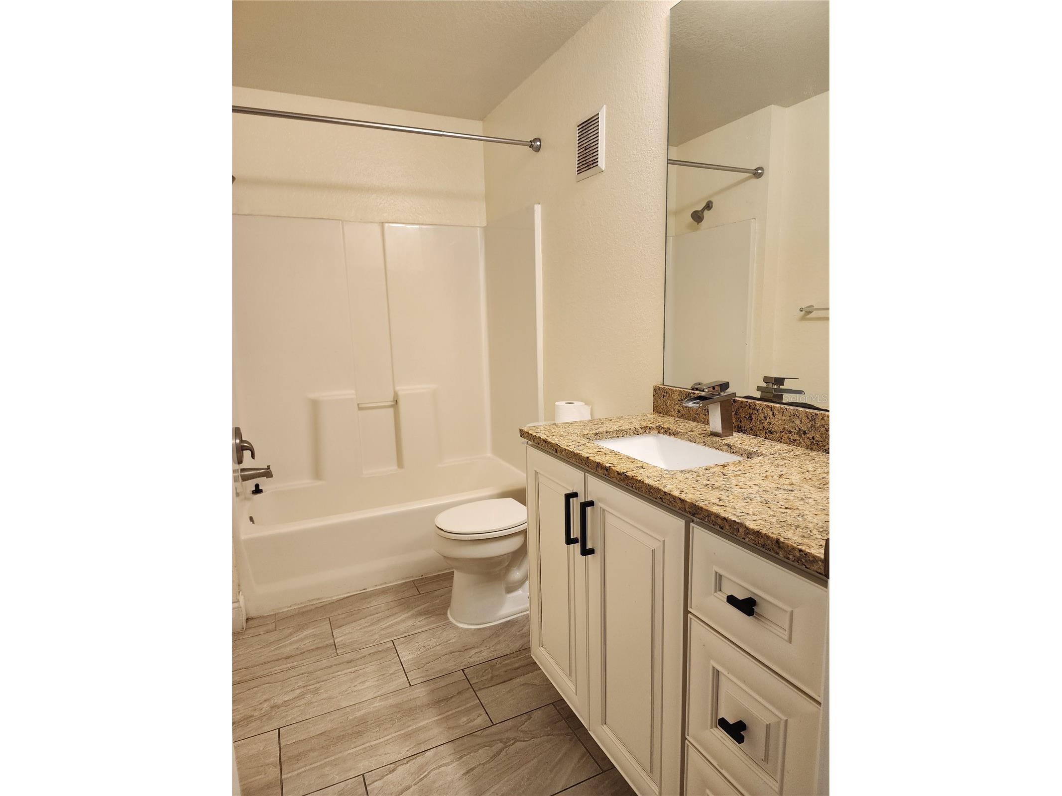 5455 Vineland Road #3105 Orlando FL 32811 O6389143 image8