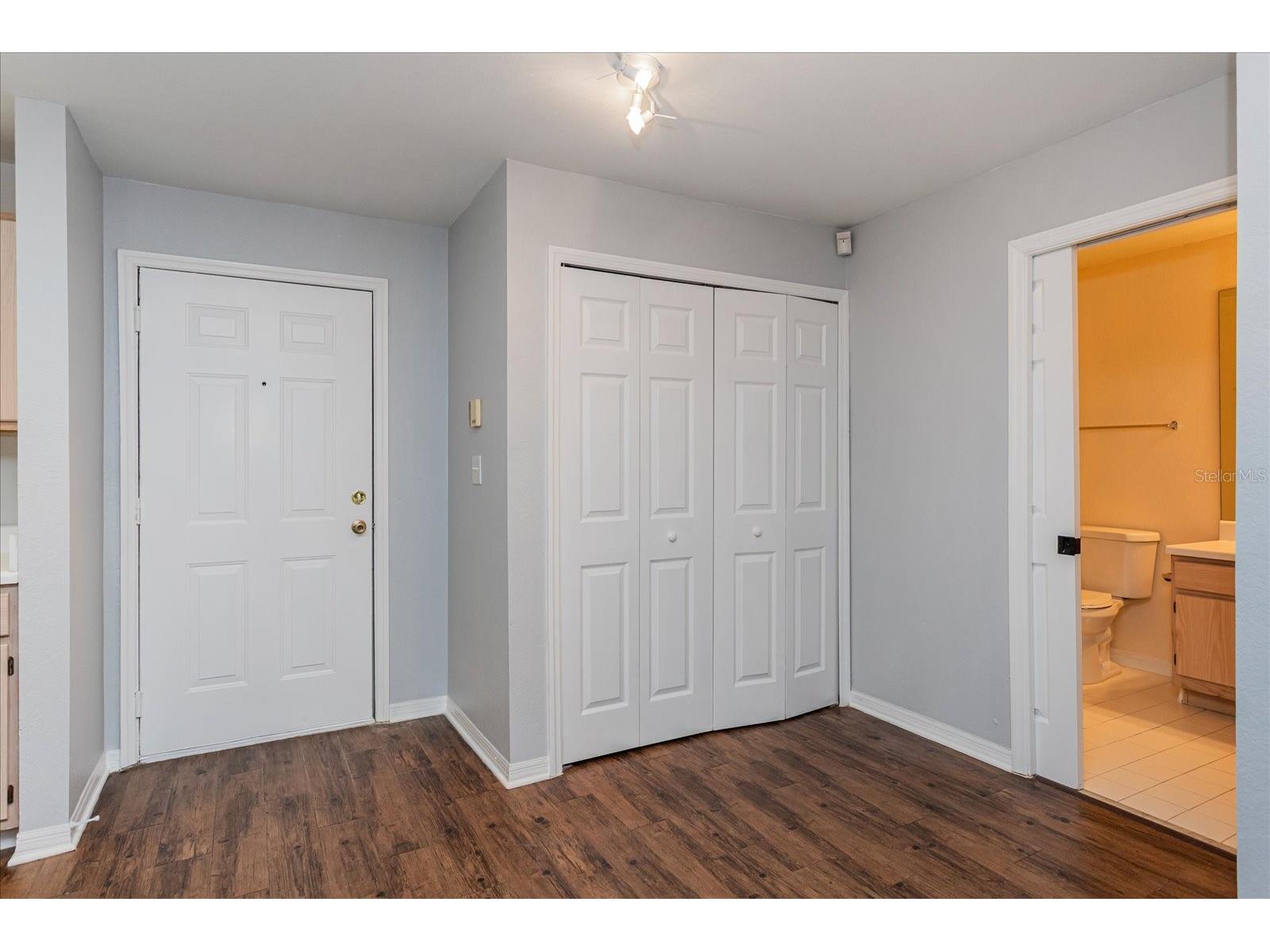 5455 Vineland Road #3214 Orlando FL 32811 O6386685 image3