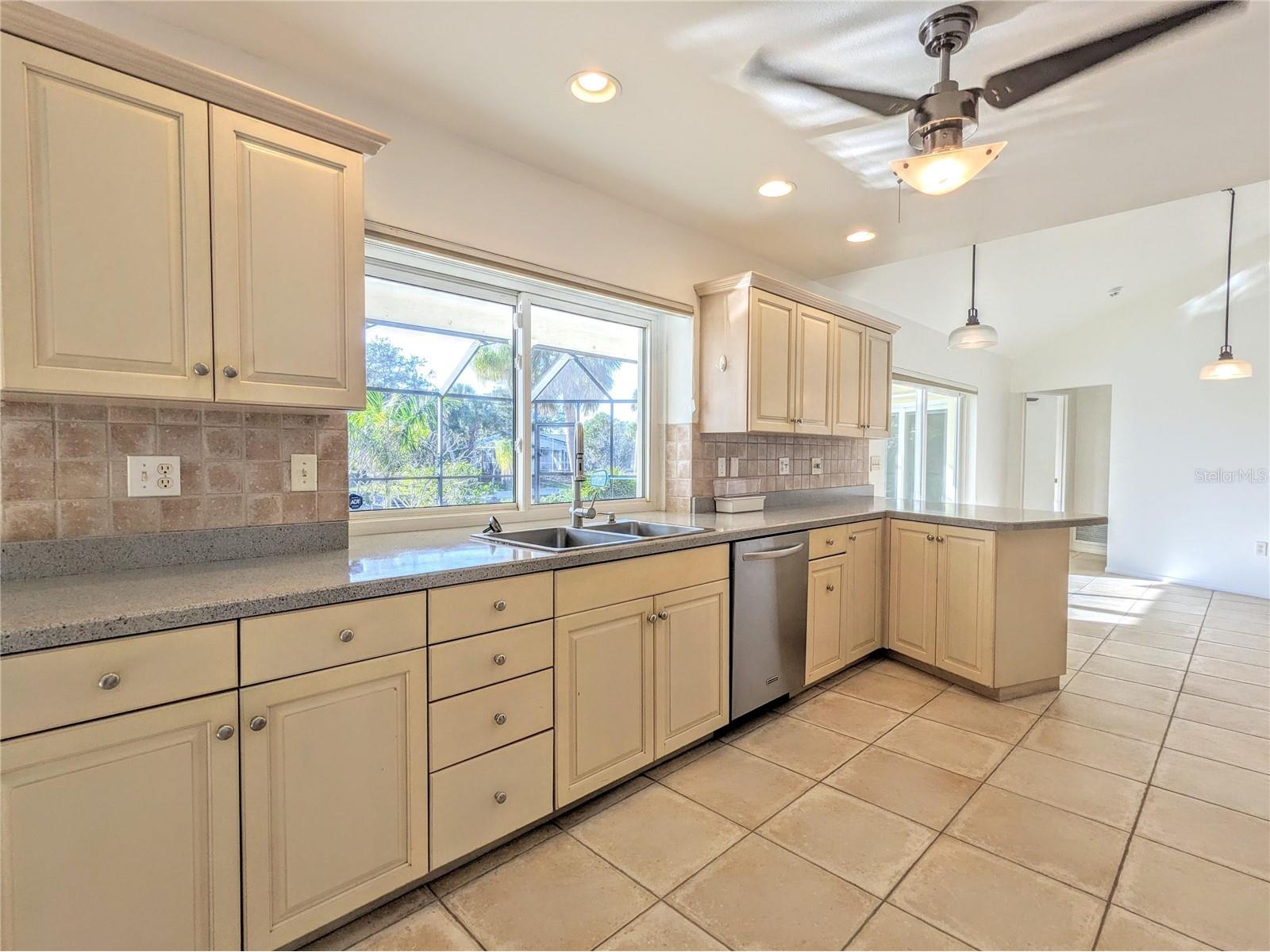5456 Azure Way Sarasota FL 34242 - GRAND CANAL ON SIESTA KEY A4698734 image10