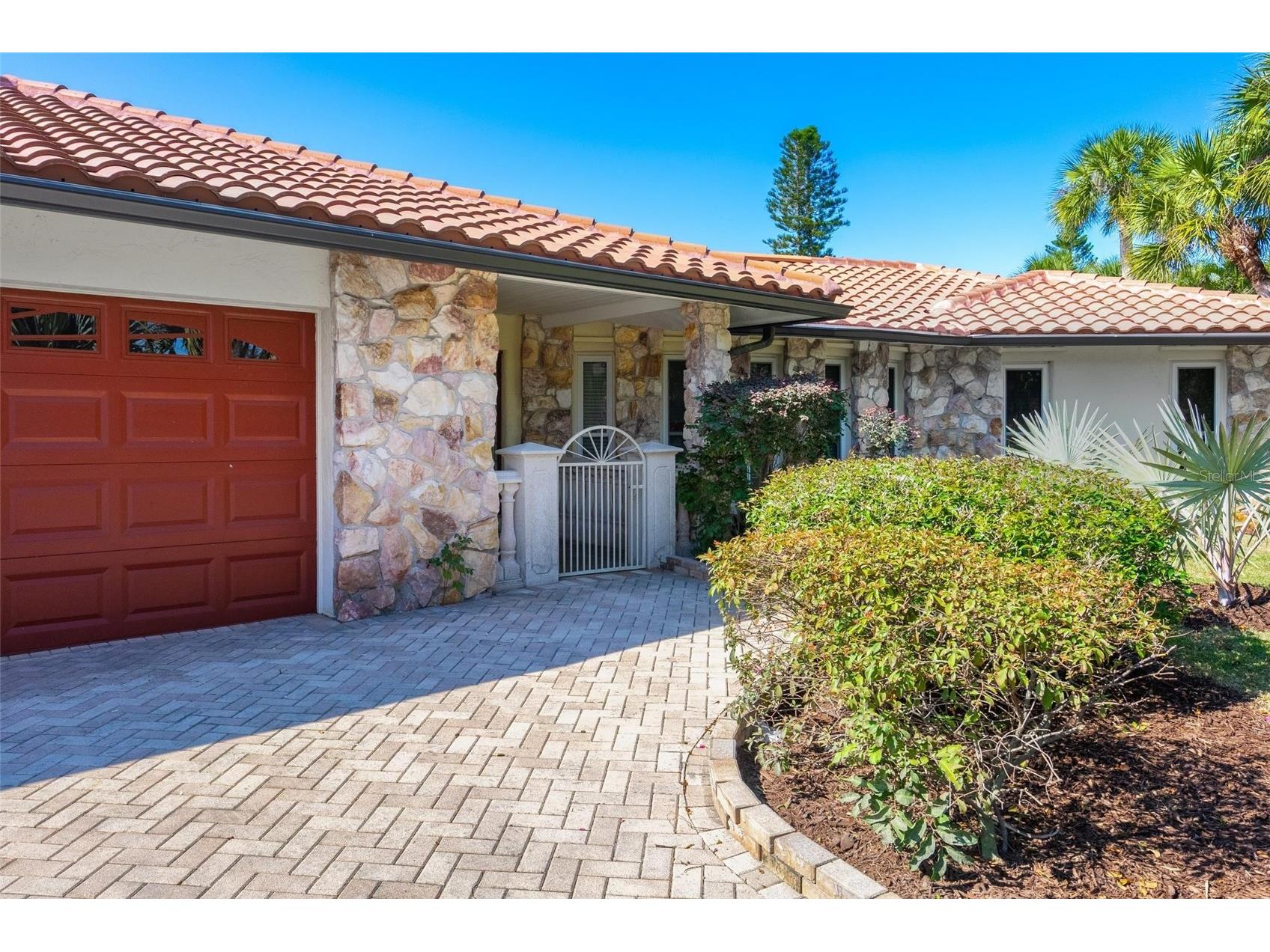5456 Azure Way Sarasota FL 34242 - GRAND CANAL ON SIESTA KEY A4698734 image3