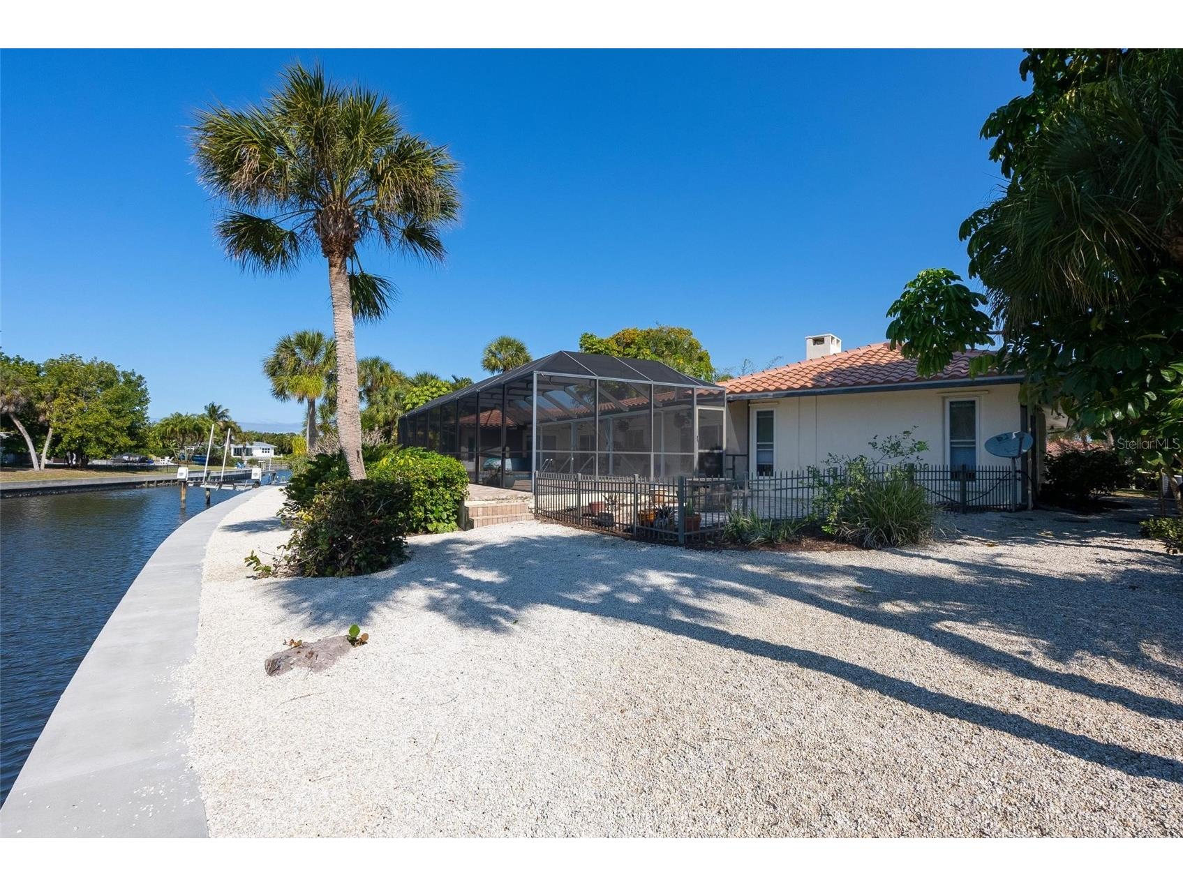5456 Azure Way Sarasota FL 34242 - GRAND CANAL ON SIESTA KEY A4698734 image38