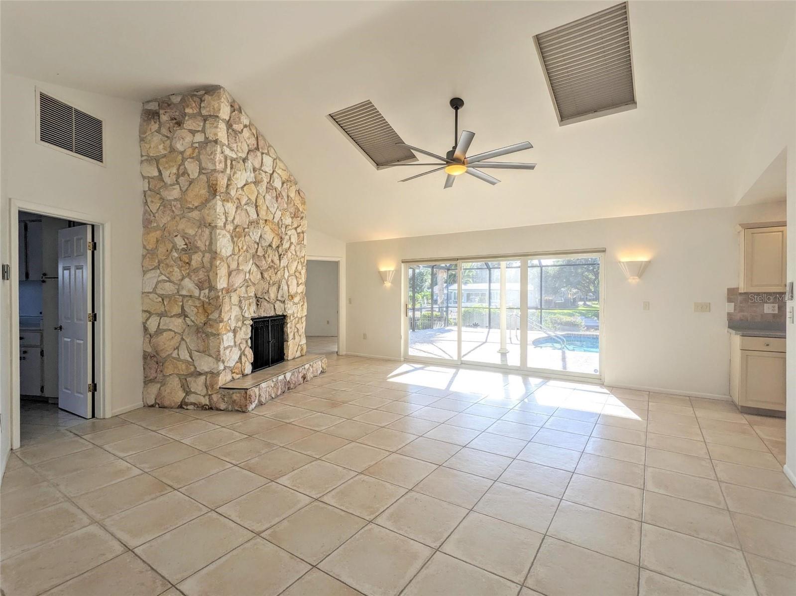 5456 Azure Way Sarasota FL 34242 - GRAND CANAL ON SIESTA KEY A4698734 image5