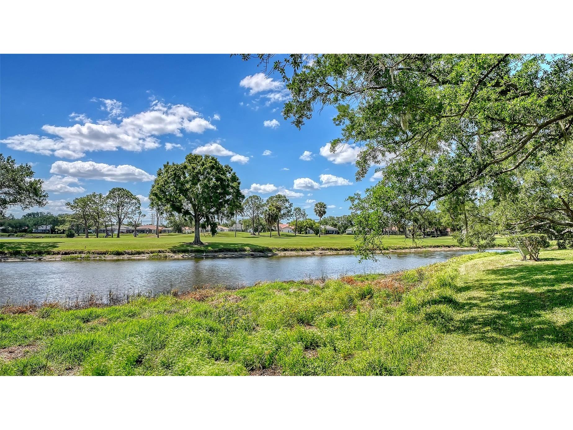 5456 Hampstead Heath #20 Sarasota FL 34235 A4692963 image18