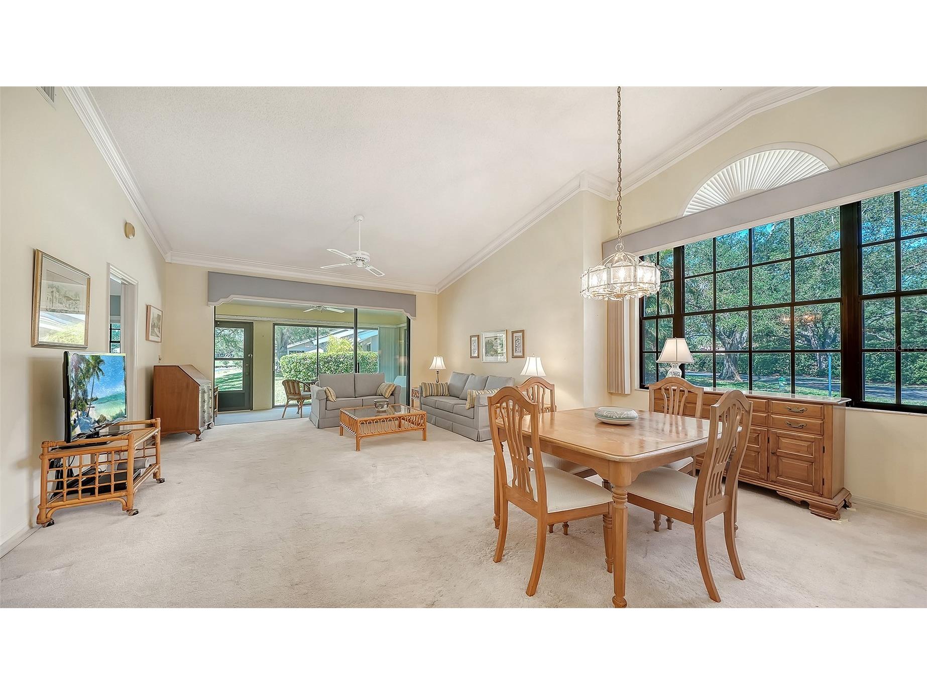 5456 Hampstead Heath #20 Sarasota FL 34235 A4692963 image2