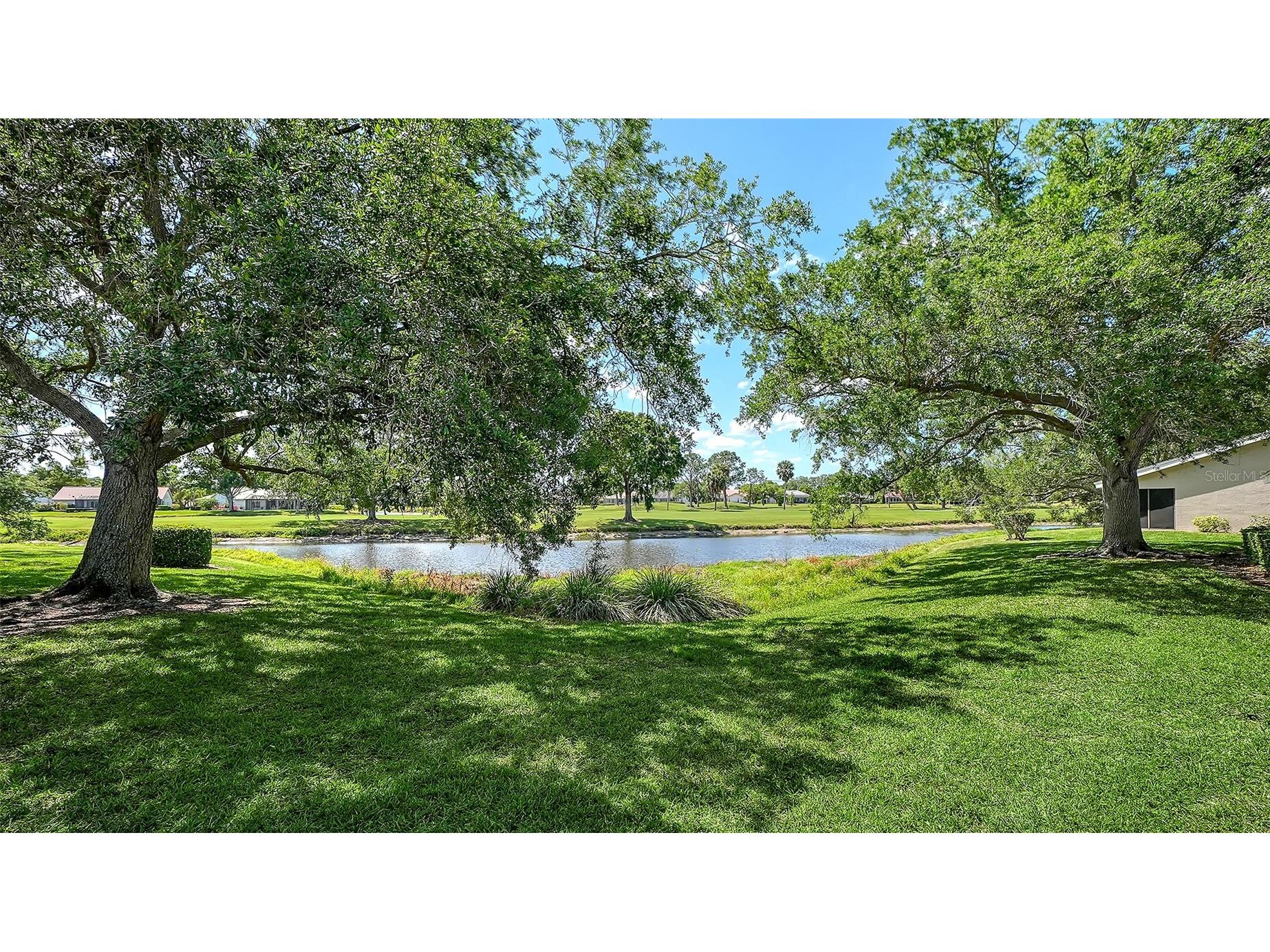 5456 Hampstead Heath #20 Sarasota FL 34235 A4692963 image4