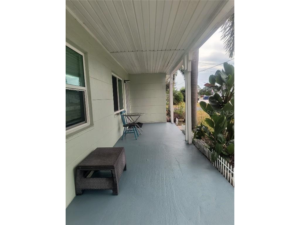 5457 59th Street N Saint Petersburg FL 33701 TB8444450 image3