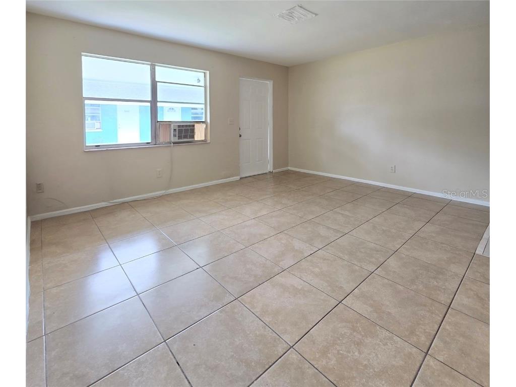 5458/5460 Tenth Avenue Fort Myers FL 33907 TB8433585 image12