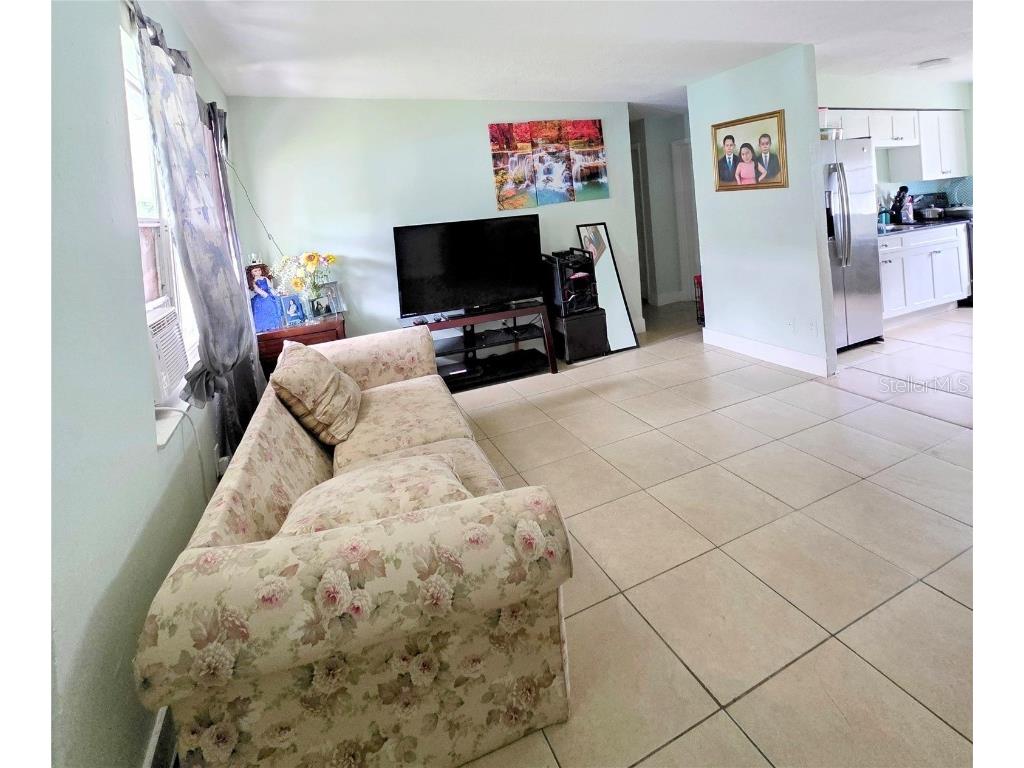 5458/5460 Tenth Avenue Fort Myers FL 33907 TB8433585 image5