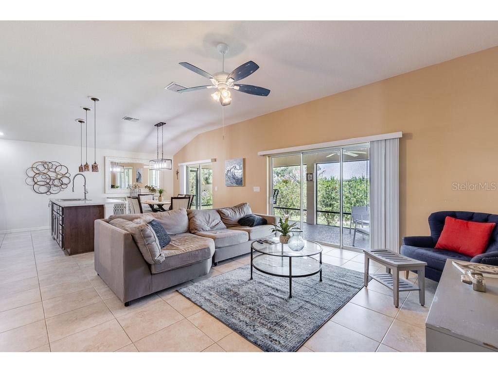 5458 Bacon Terrace The Villages FL 32163 G5114270 image2