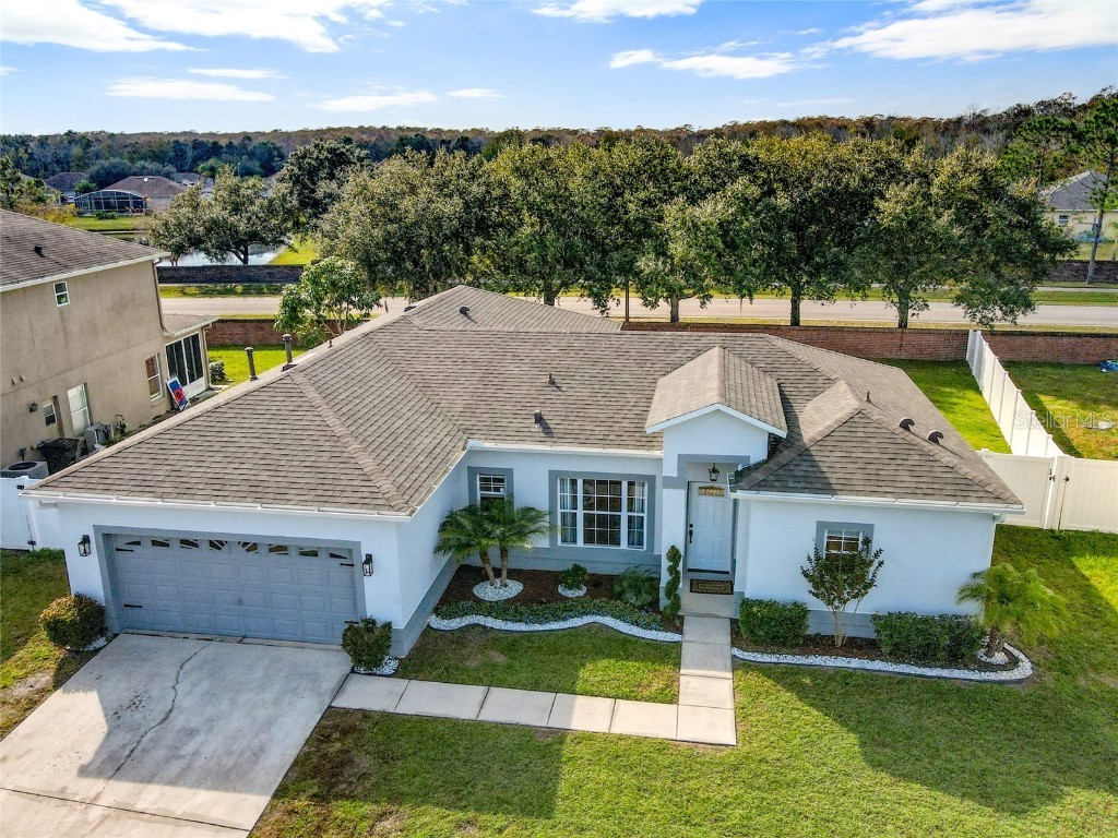 5458 Crepe Myrtle Circle Kissimmee FL 34758 S5060814 image1