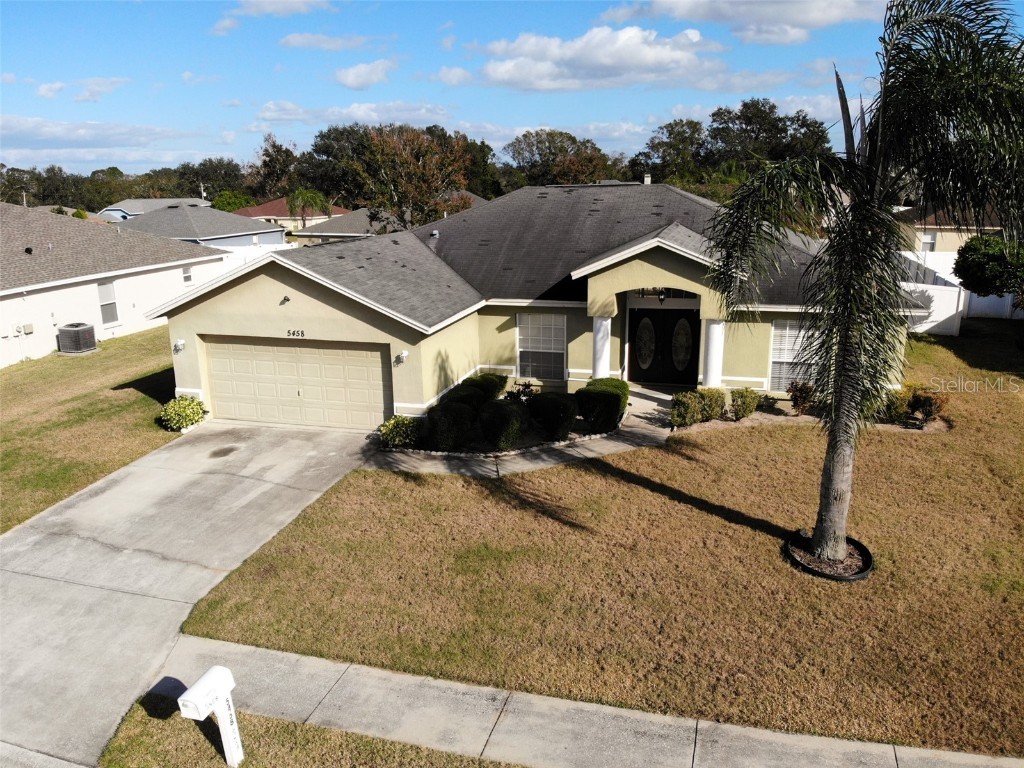 5458 Oakford Drive Lakeland FL 33812 L4949427 image1