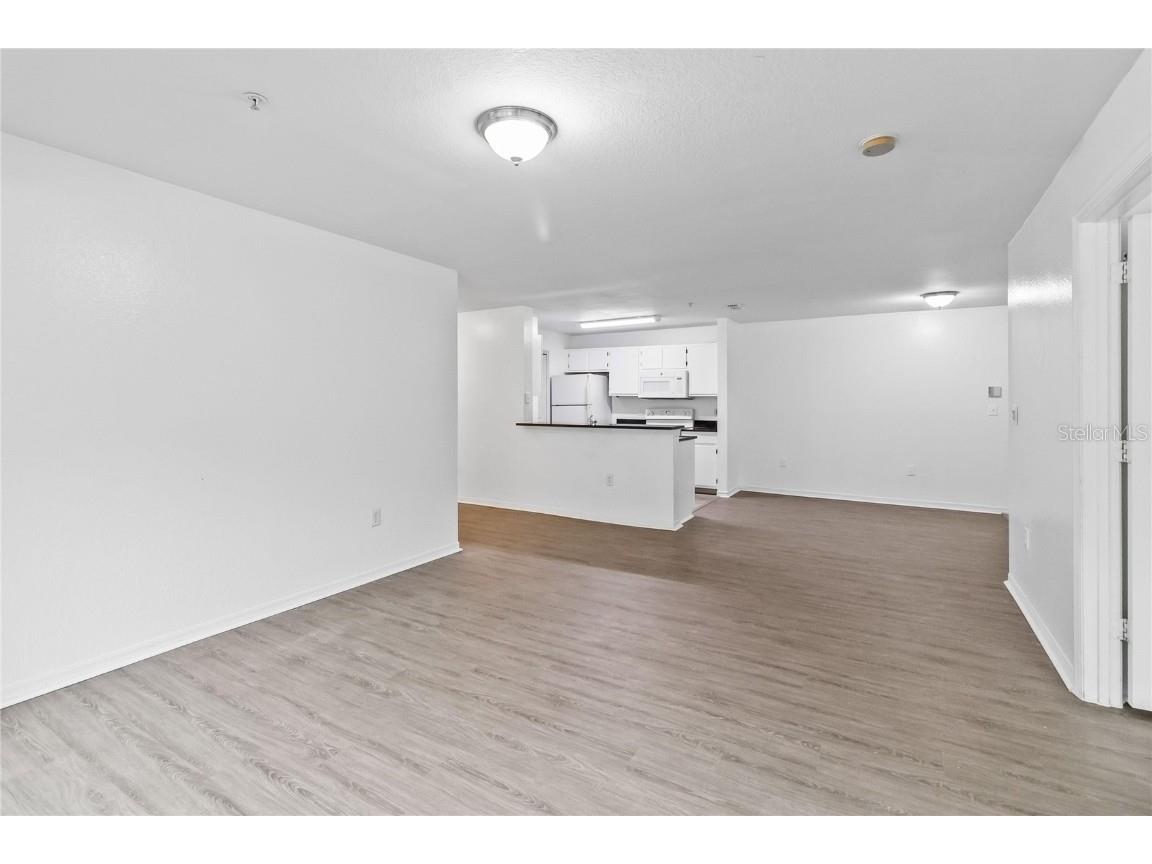 5459 Vineland Rd #4208 Orlando FL 32811 O6336380 image7