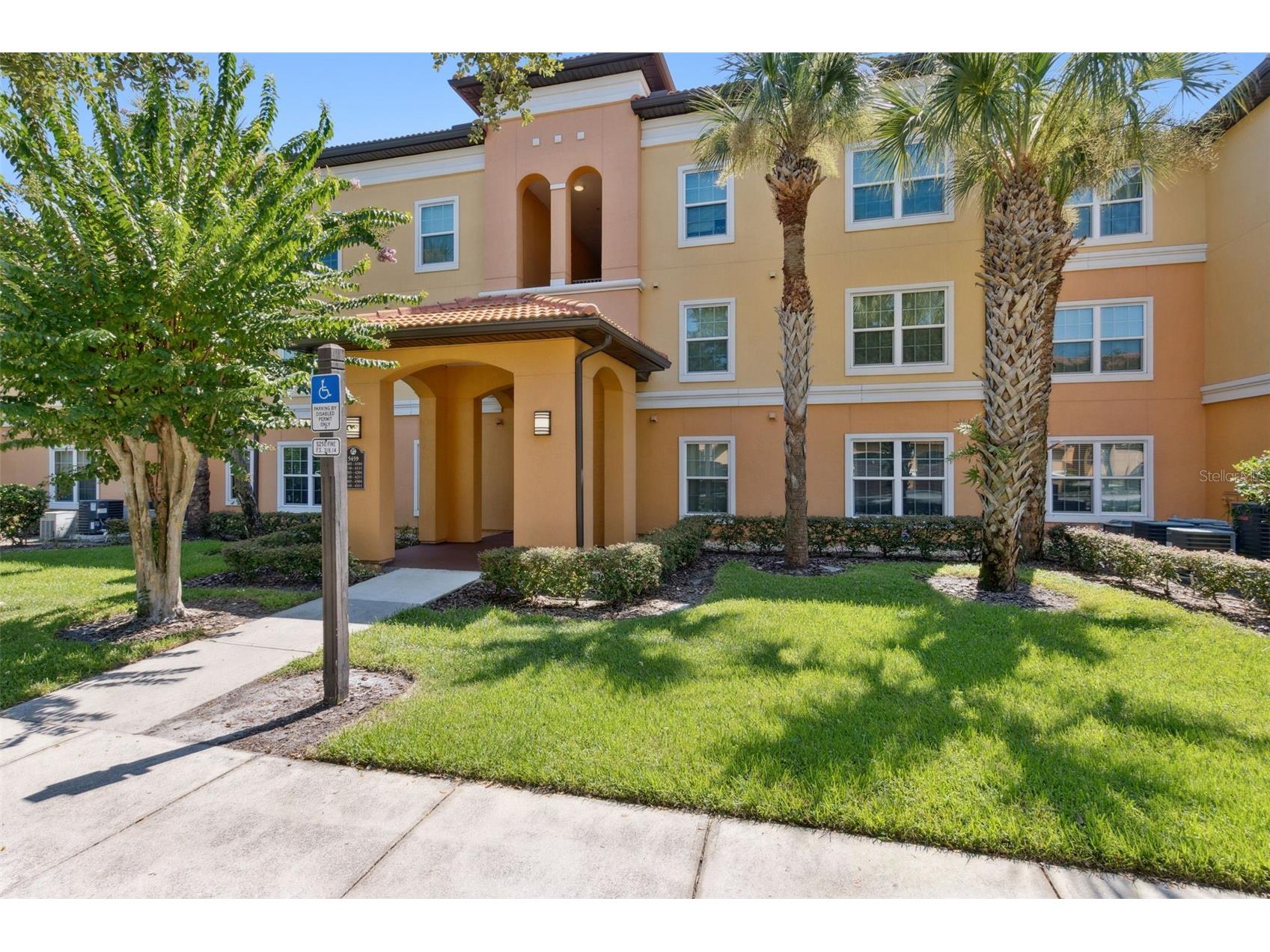 5459 Vineland Road #4111 Orlando FL 32811 O6331087 image1