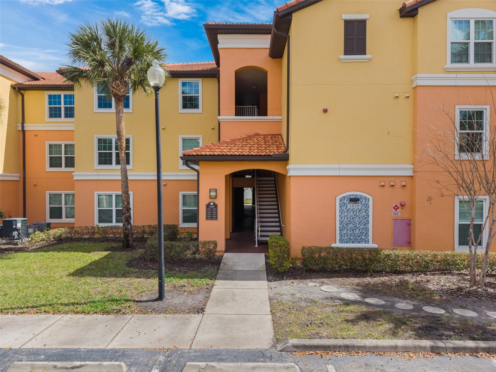 5459 Vineland Road #4302 Orlando FL 32811 O6389883 image1