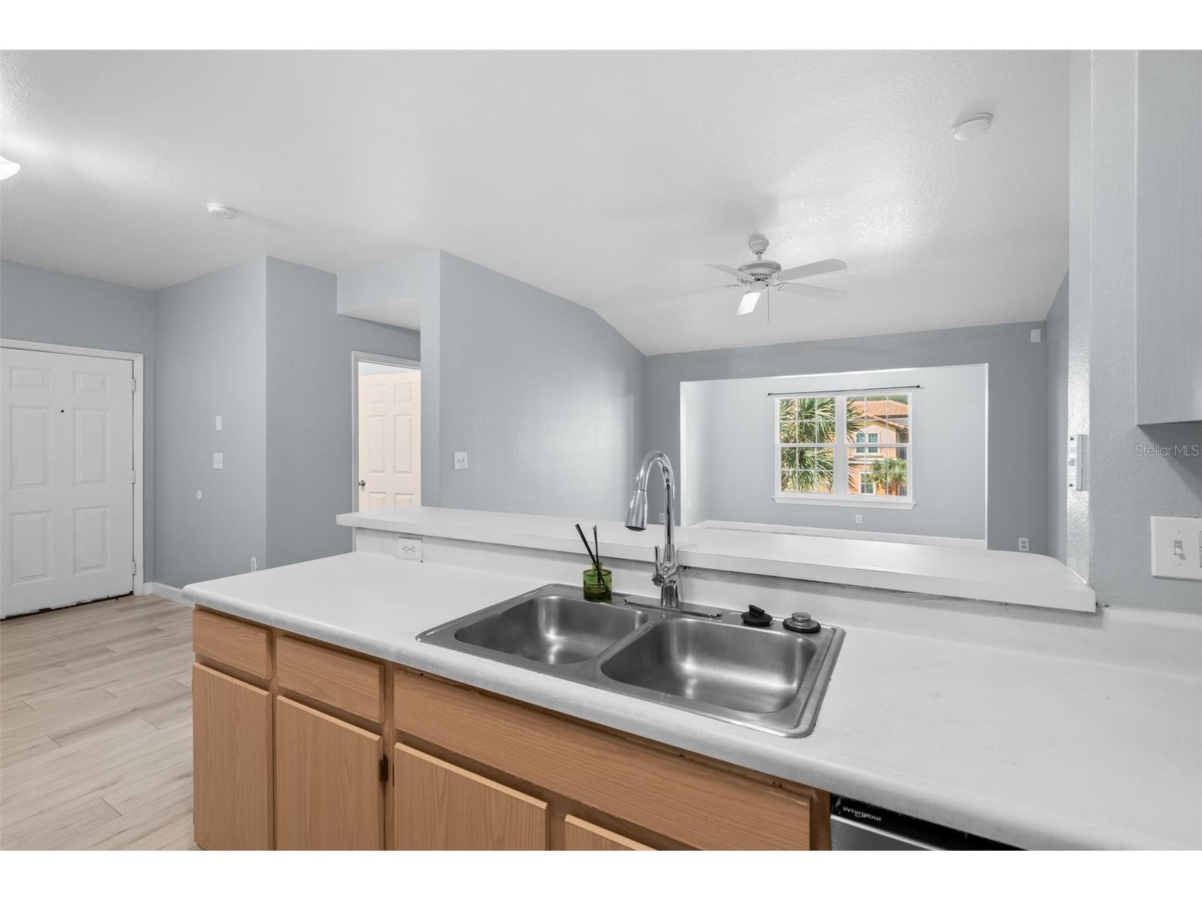 5459 Vineland Road #4302 Orlando FL 32811 O6389883 image5