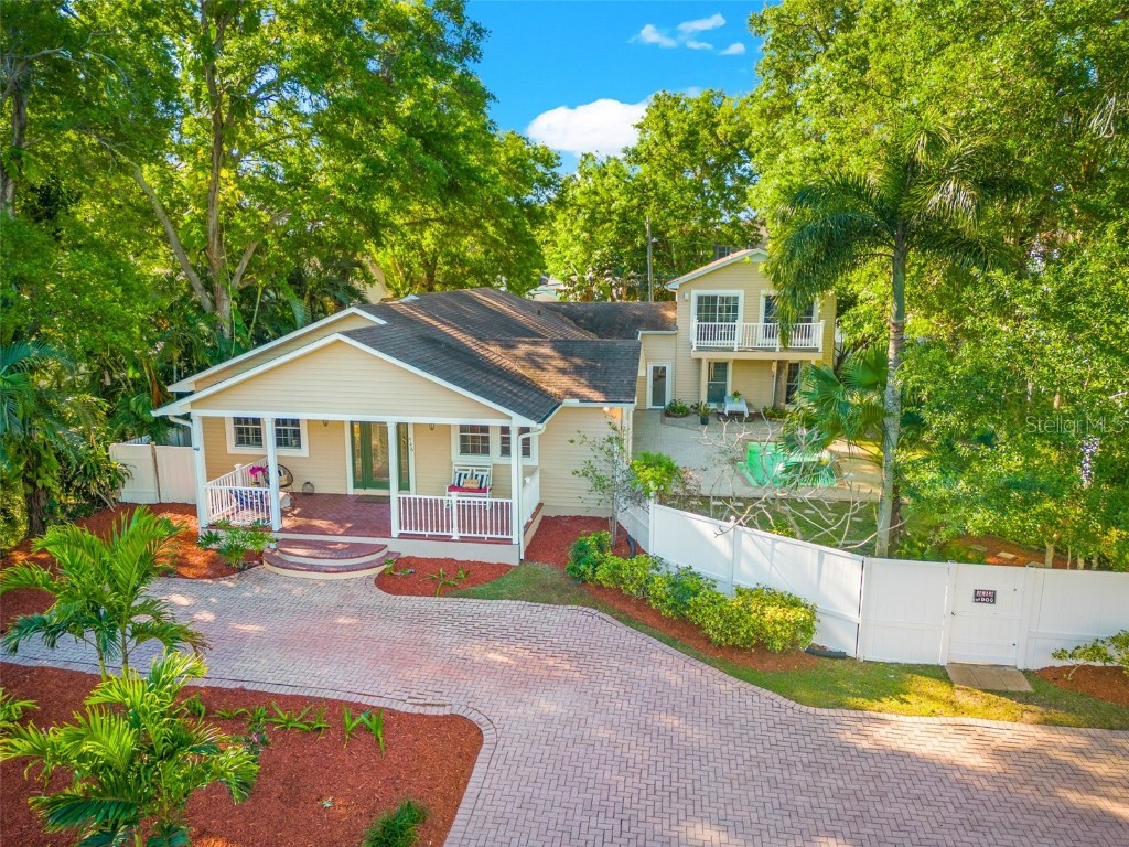 546 26th Avenue N Saint Petersburg FL 33704 U8191799 image1