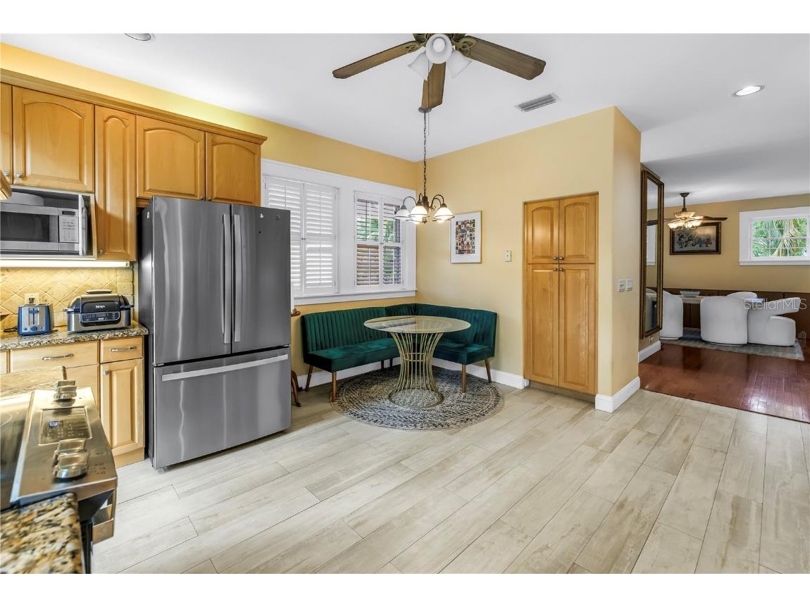 546 26th Avenue N Saint Petersburg FL 33704 TB8386165 image13