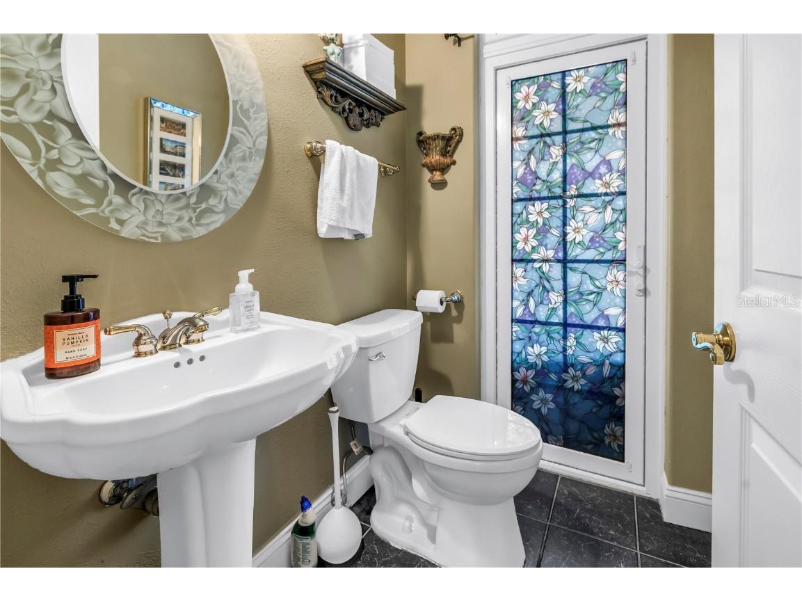 546 26th Avenue N Saint Petersburg FL 33704 TB8386165 image21