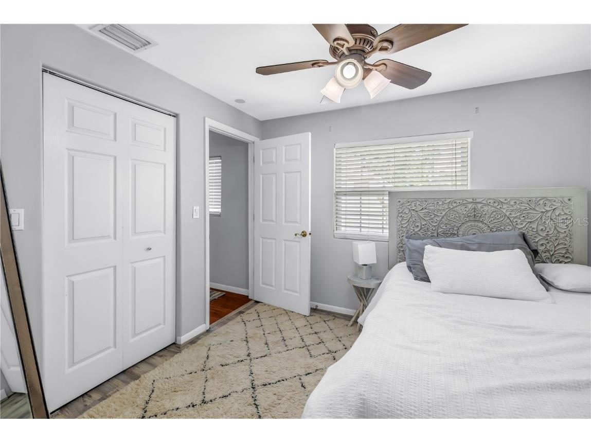 546 26th Avenue N Saint Petersburg FL 33704 TB8386165 image39