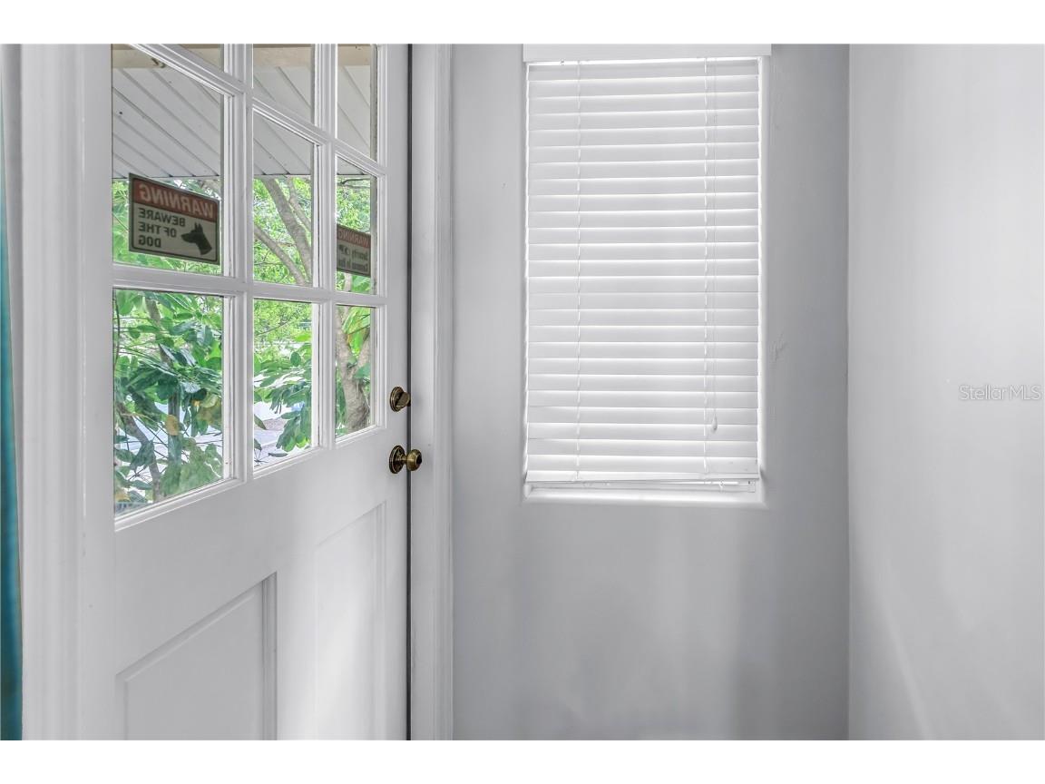 546 26th Avenue N Saint Petersburg FL 33704 TB8386165 image47