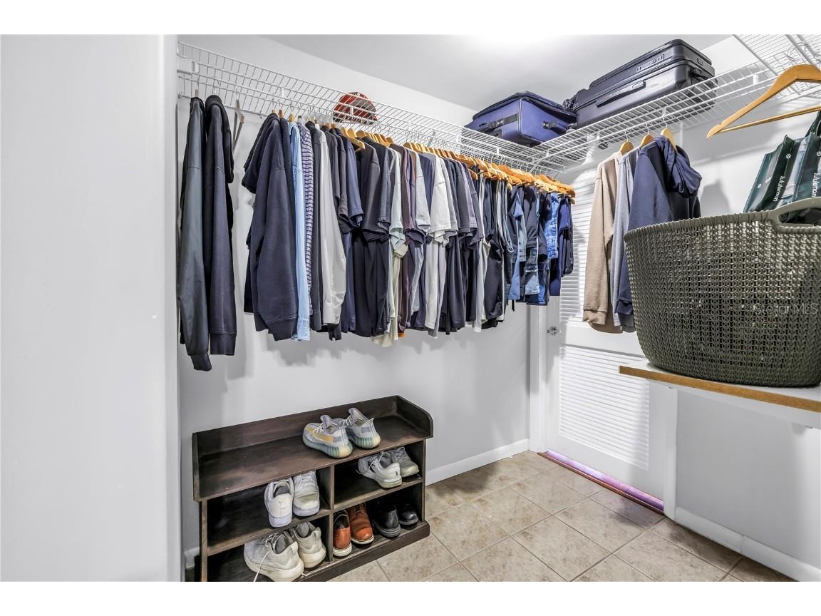 546 26th Avenue N Saint Petersburg FL 33704 TB8386165 image48