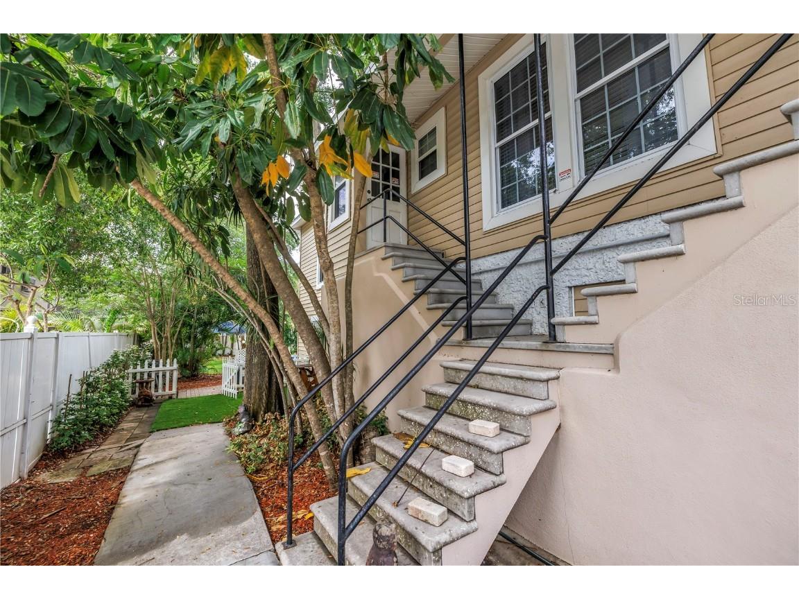 546 26th Avenue N Saint Petersburg FL 33704 TB8386165 image67