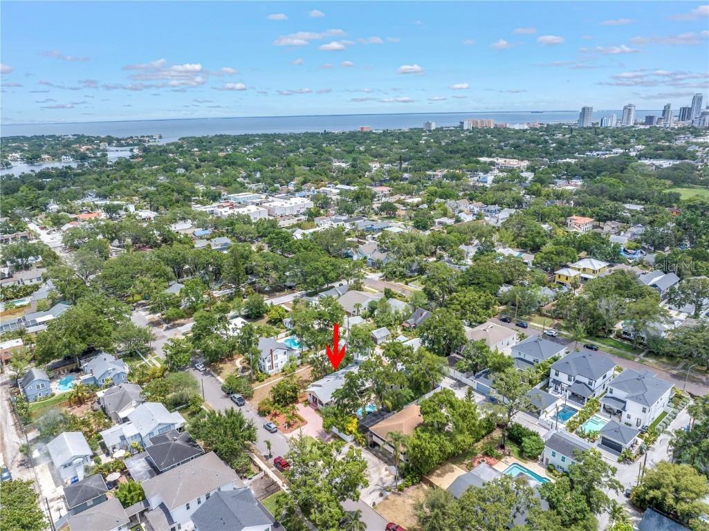 546 26th Avenue N Saint Petersburg FL 33704 TB8386165 image73