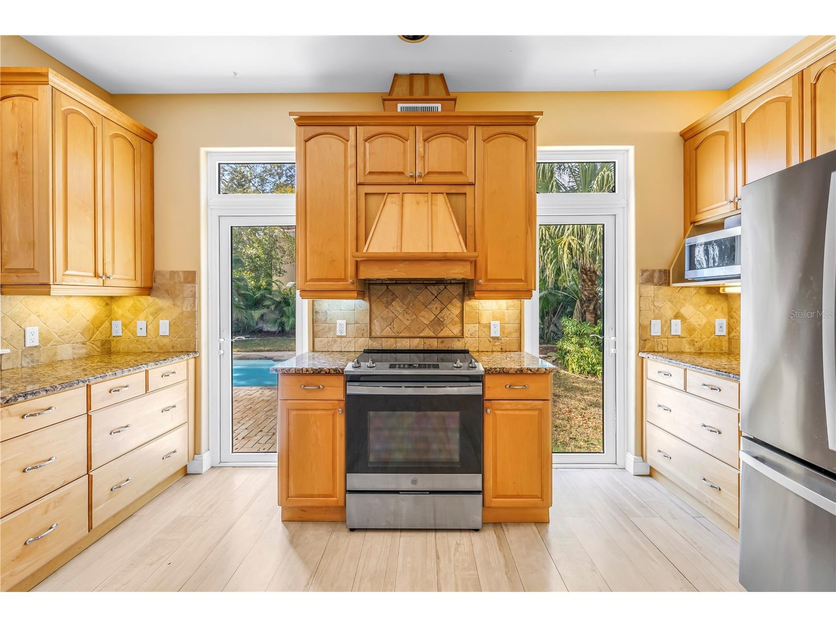 546 26th Avenue N Saint Petersburg FL 33704 TB8474555 image17