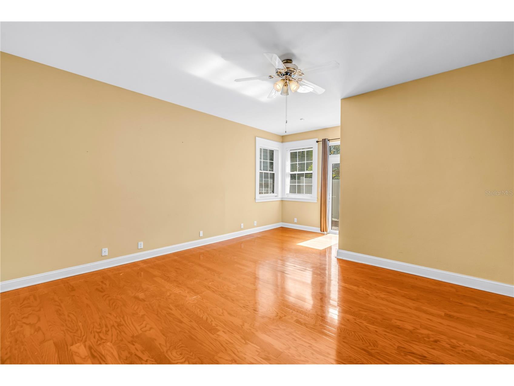 546 26th Avenue N Saint Petersburg FL 33704 TB8474555 image18