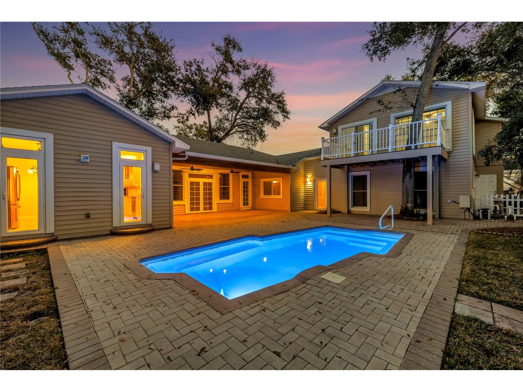 546 26th Avenue N Saint Petersburg FL 33704 TB8474555 image3