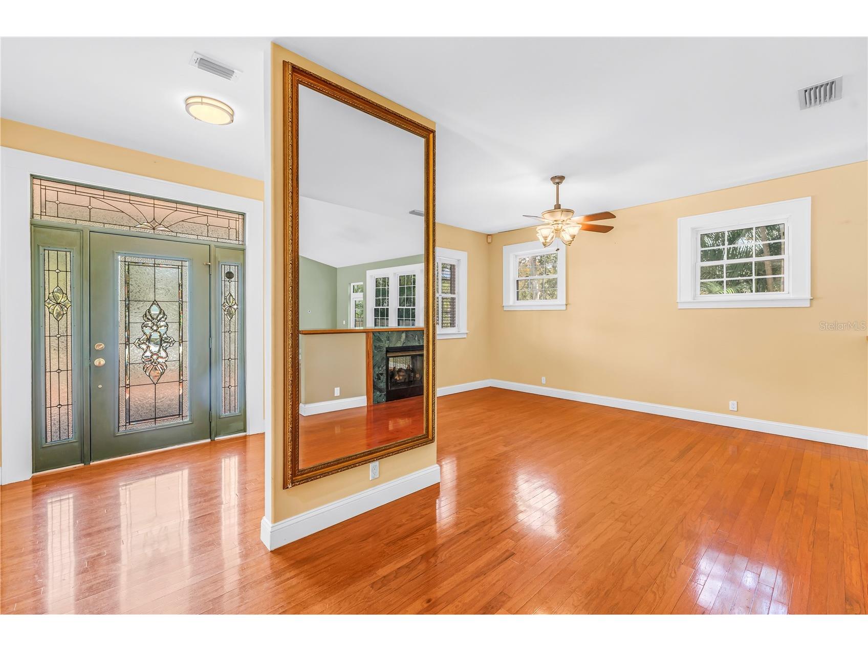 546 26th Avenue N Saint Petersburg FL 33704 TB8474555 image4