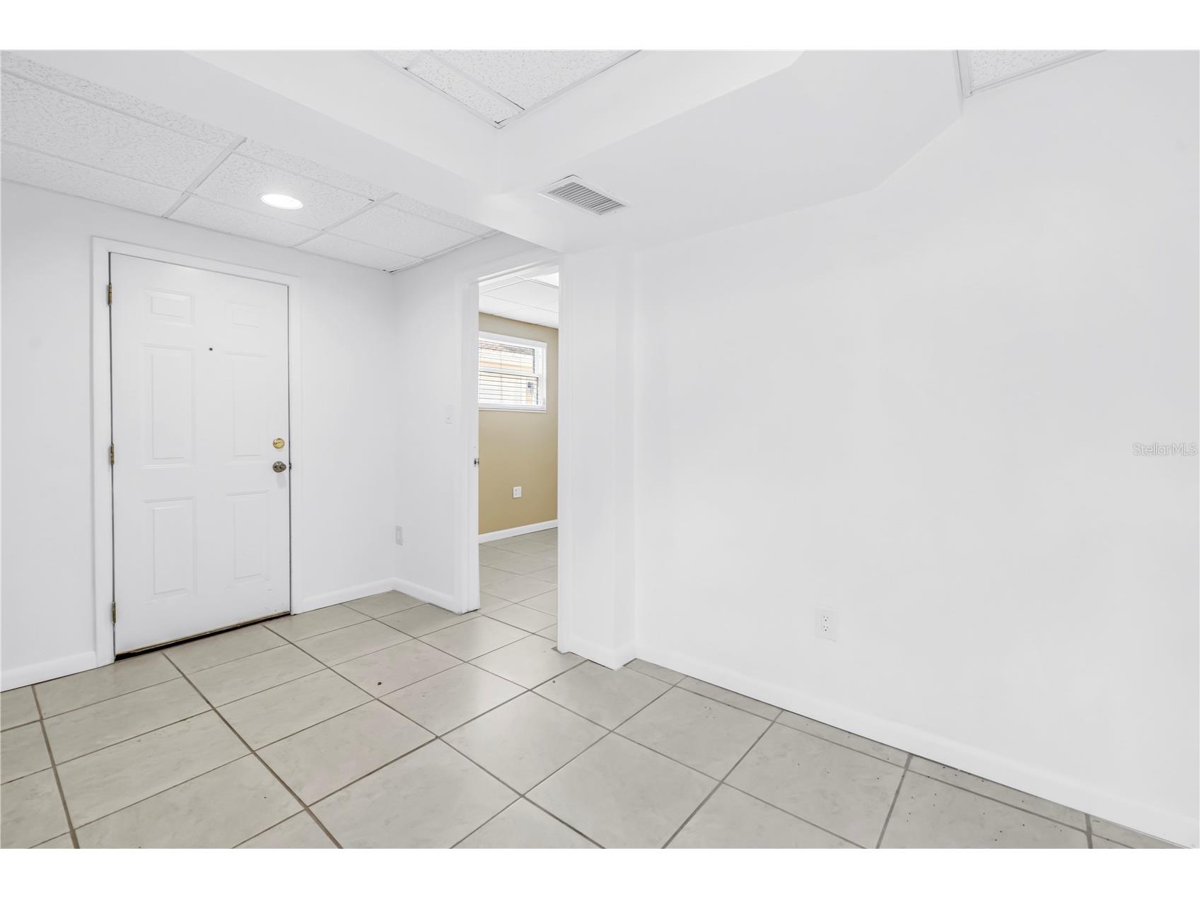 546 26th Avenue N Saint Petersburg FL 33704 TB8474555 image40