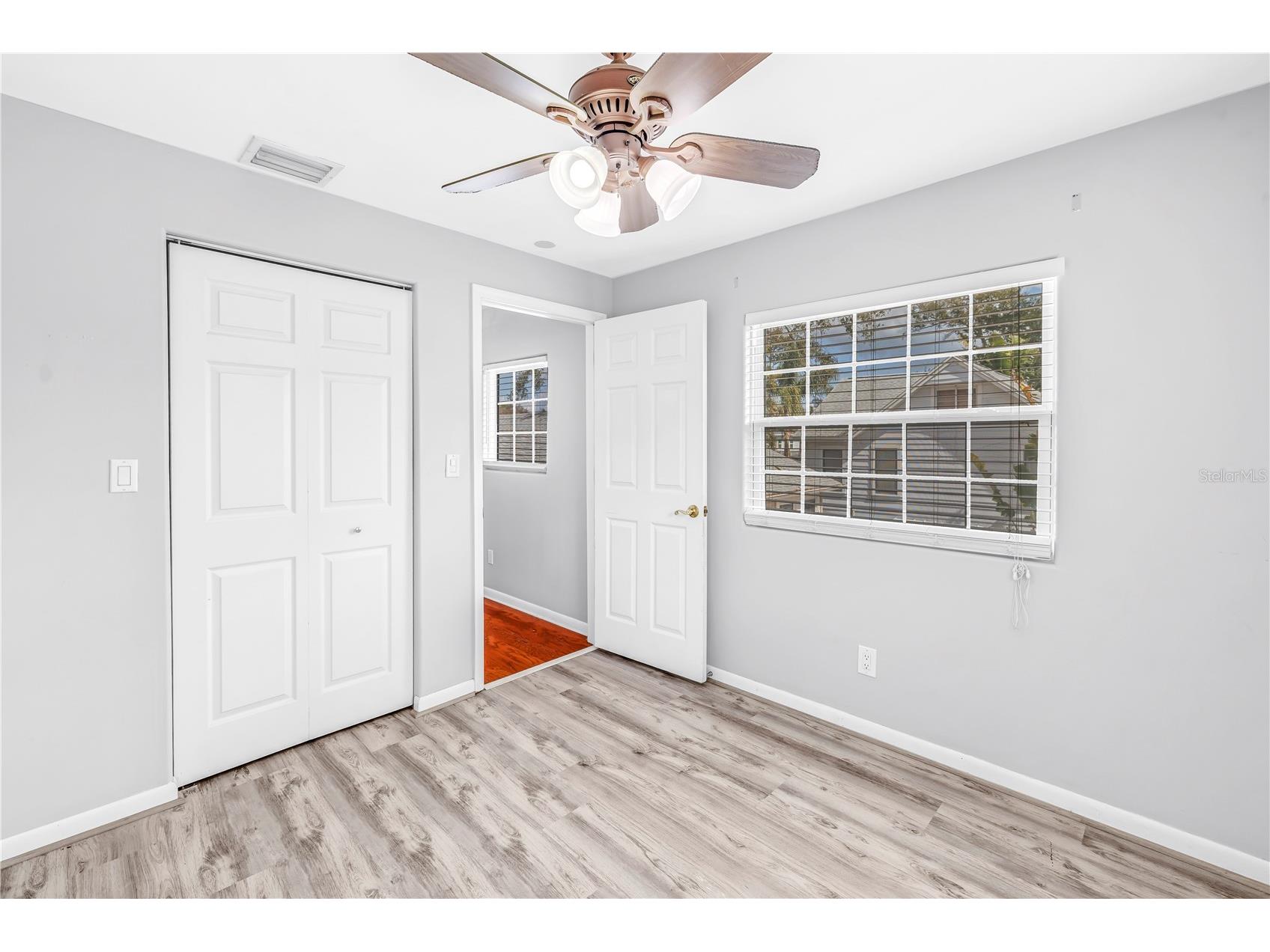 546 26th Avenue N Saint Petersburg FL 33704 TB8474555 image42