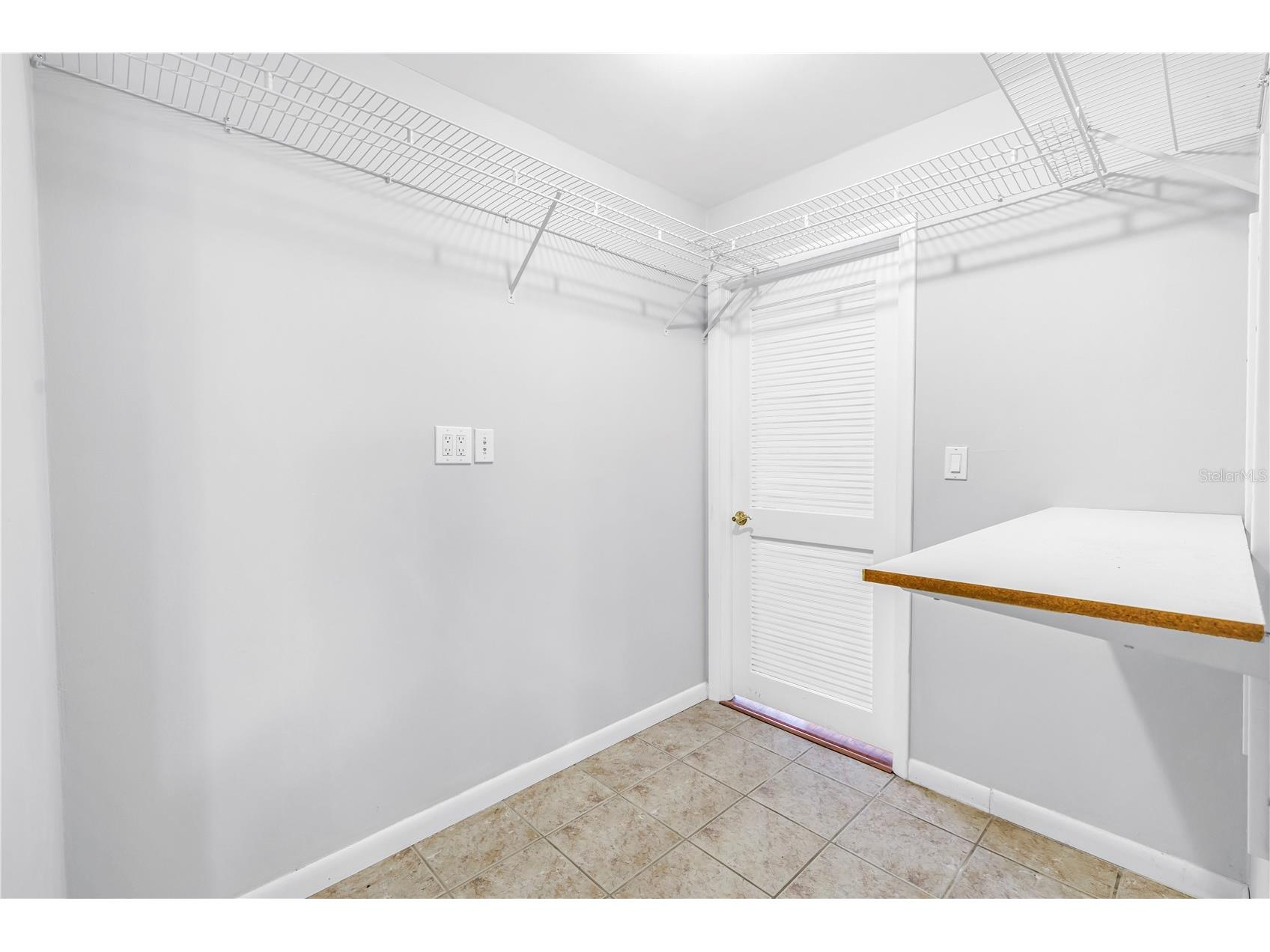 546 26th Avenue N Saint Petersburg FL 33704 TB8474555 image50