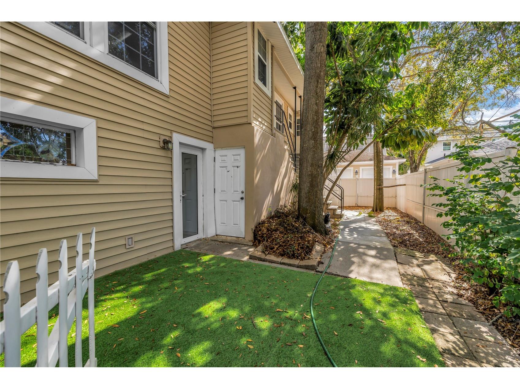 546 26th Avenue N Saint Petersburg FL 33704 TB8474555 image62