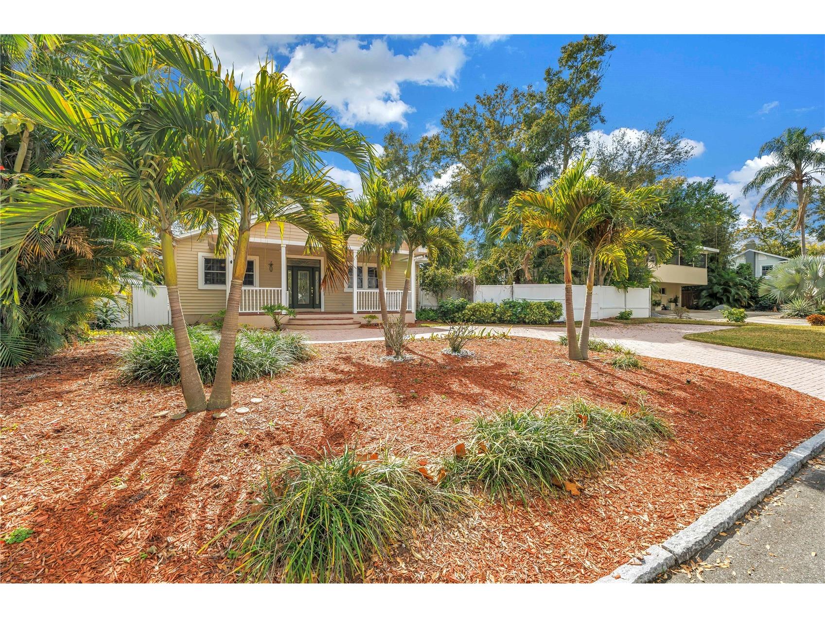 546 26th Avenue N Saint Petersburg FL 33704 TB8474555 image69