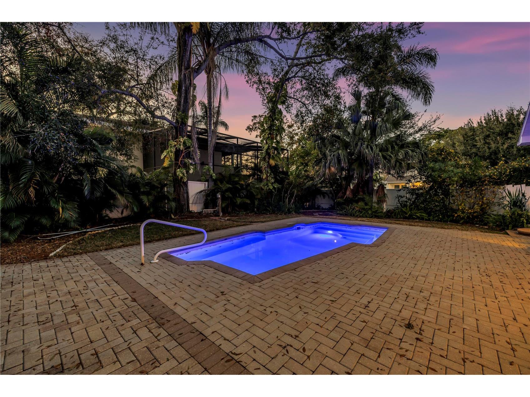 546 26th Avenue N Saint Petersburg FL 33704 TB8474555 image86