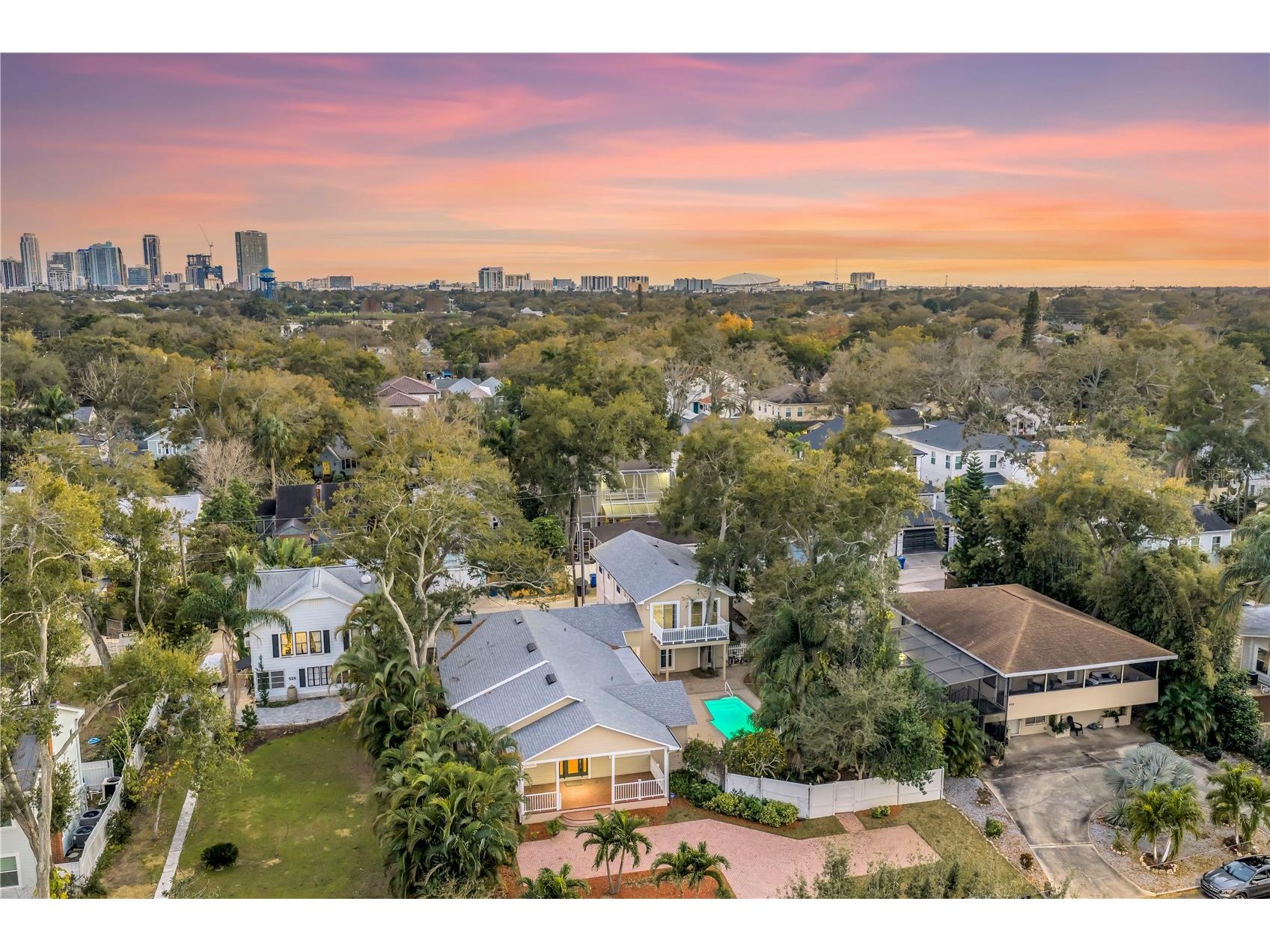 546 26th Avenue N Saint Petersburg FL 33704 TB8474555 image91