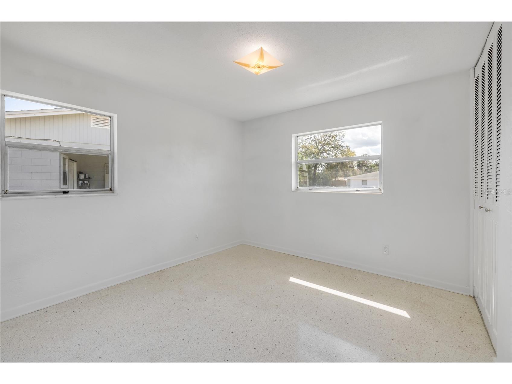 546 Cambridge Circle South Daytona FL 32119 NS1087574 image26