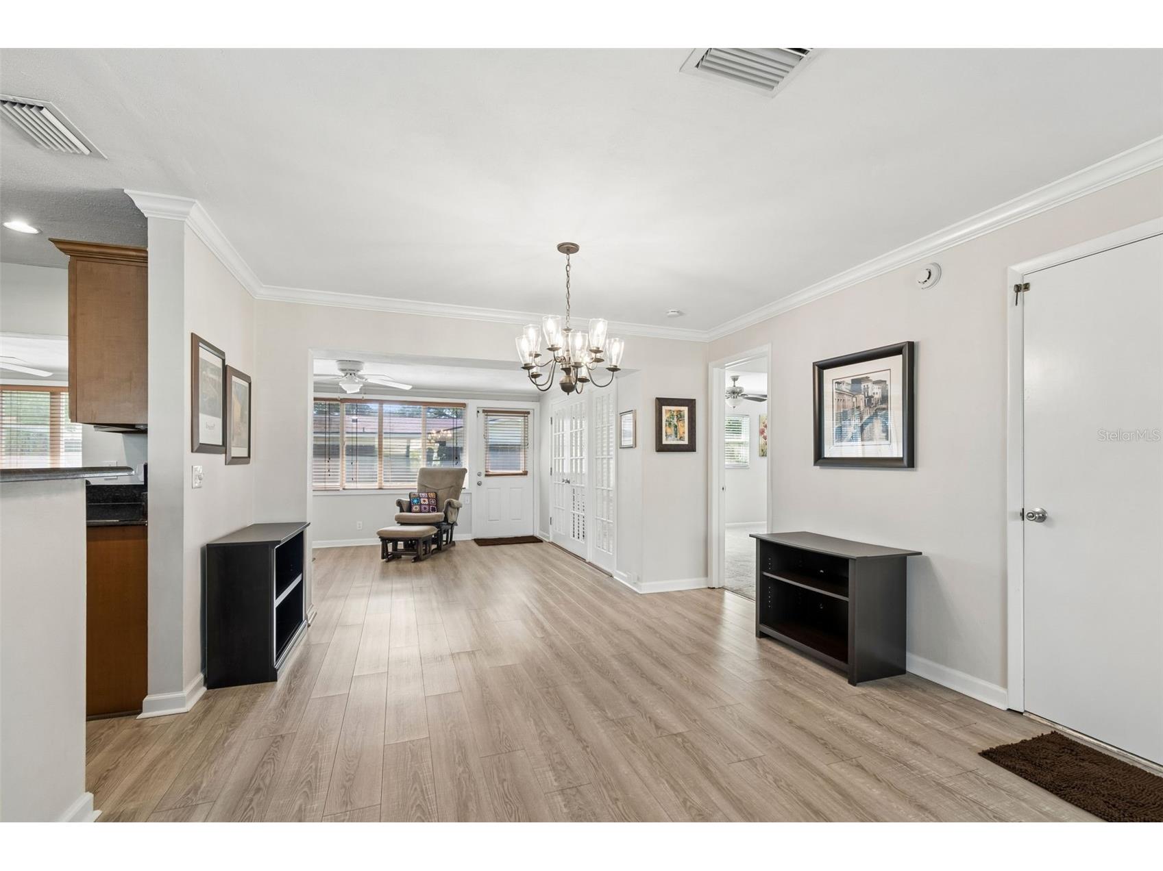 546 Gershwin Drive Largo FL 33771 TB8505797 image17