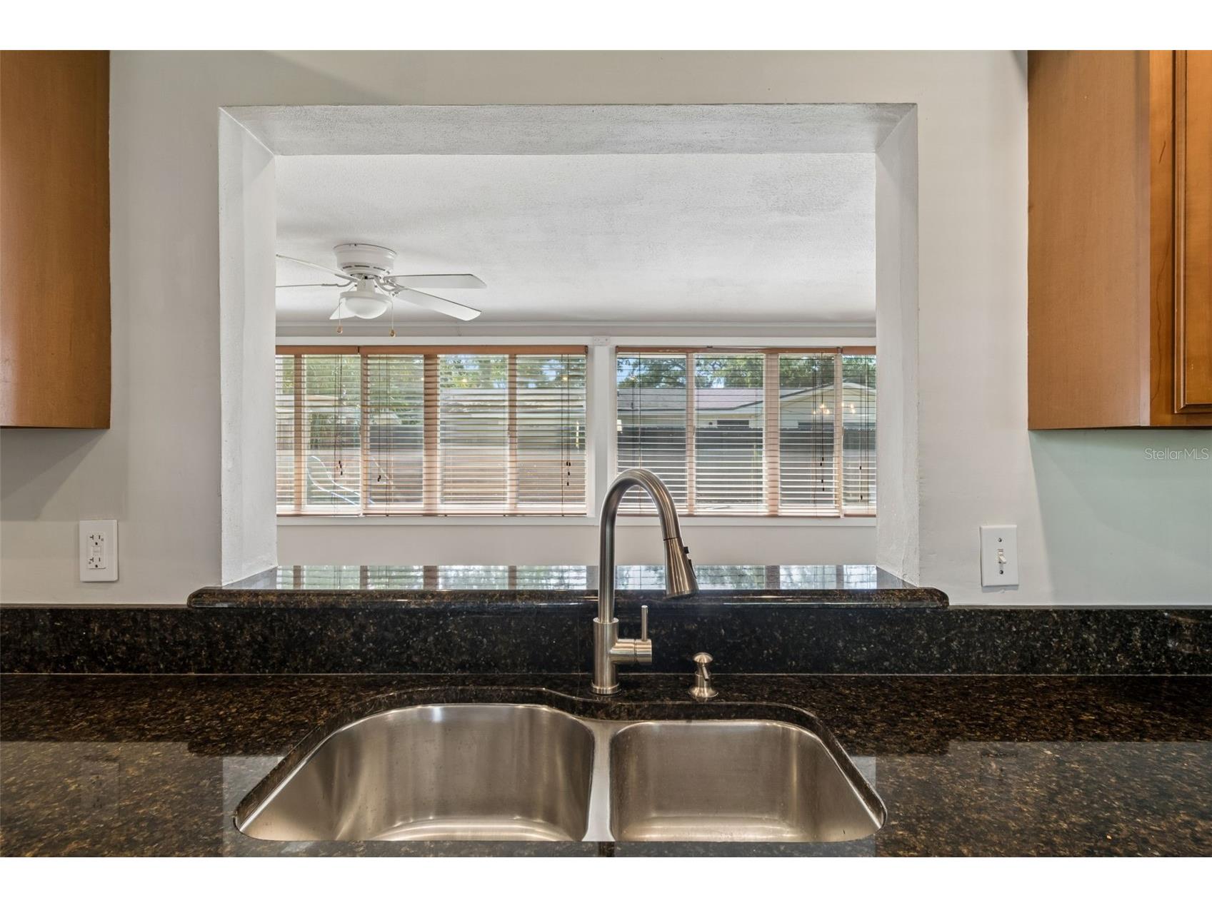 546 Gershwin Drive Largo FL 33771 TB8505797 image24
