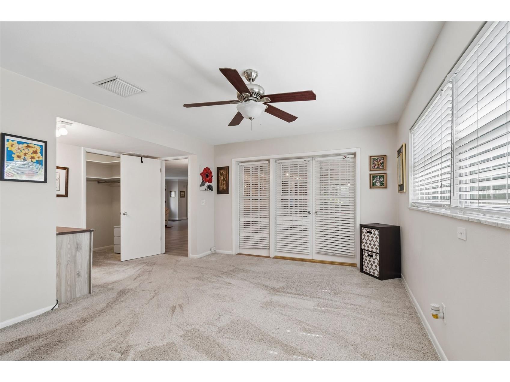 546 Gershwin Drive Largo FL 33771 TB8505797 image39