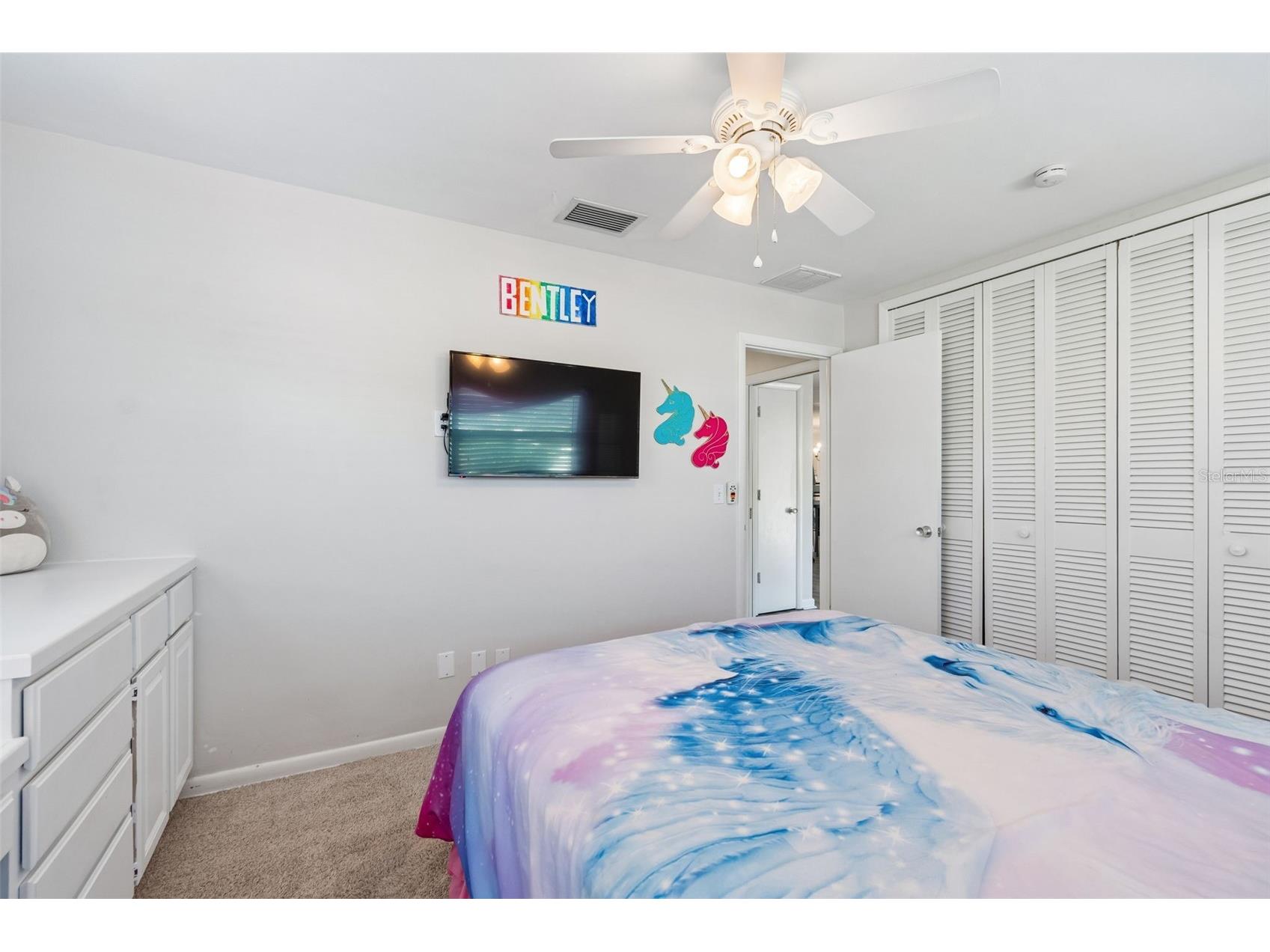 546 Gershwin Drive Largo FL 33771 TB8505797 image48