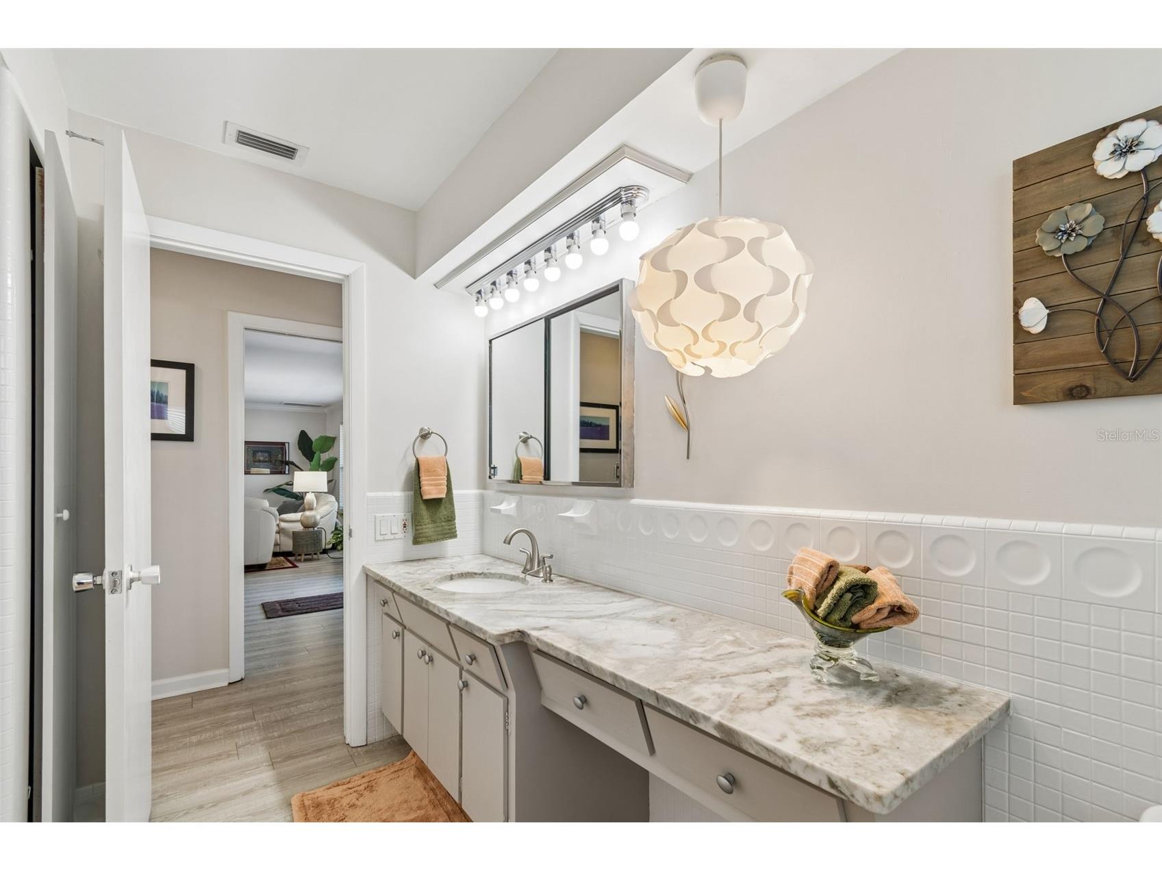 546 Gershwin Drive Largo FL 33771 TB8505797 image52