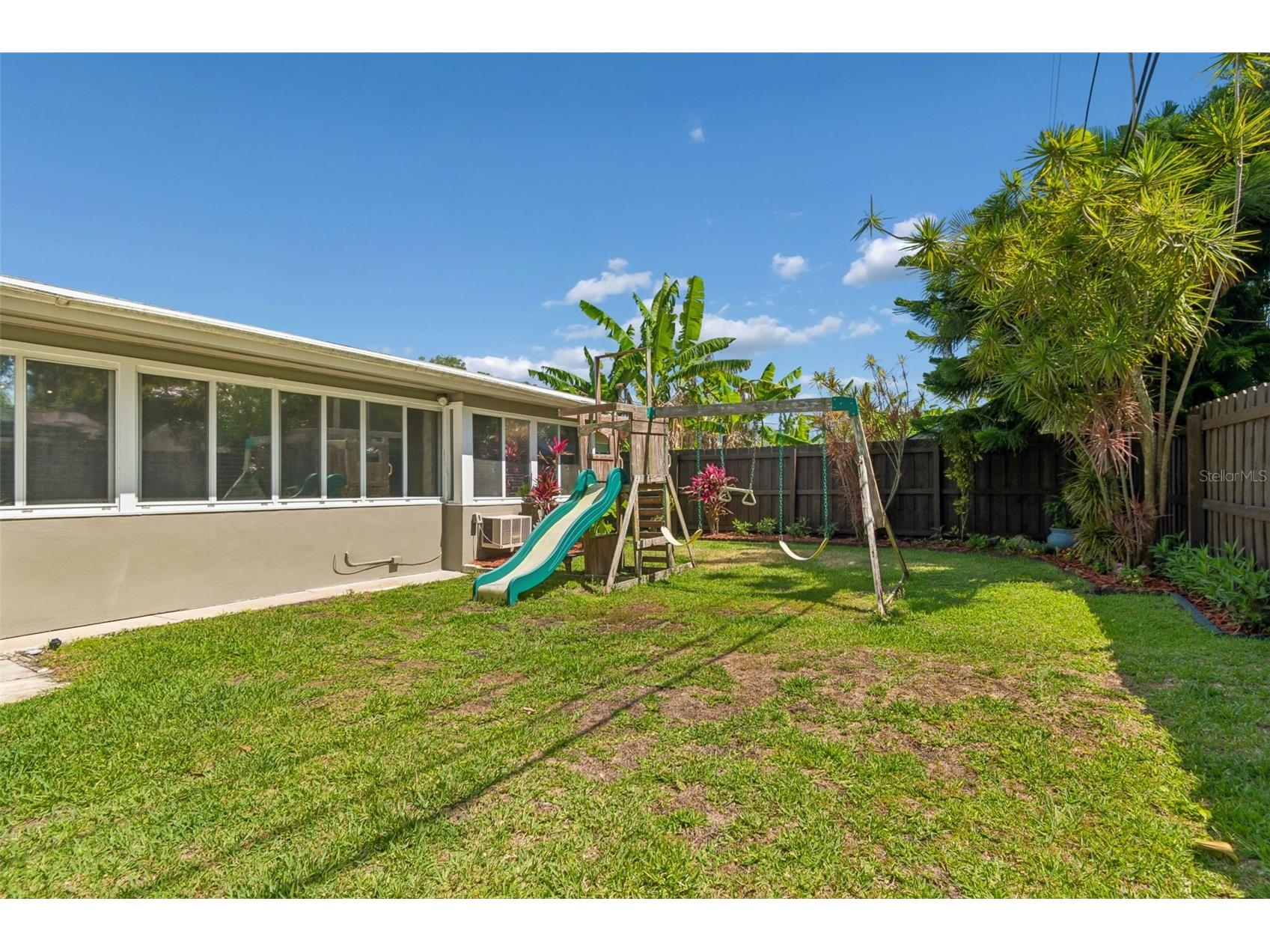 546 Gershwin Drive Largo FL 33771 TB8505797 image58