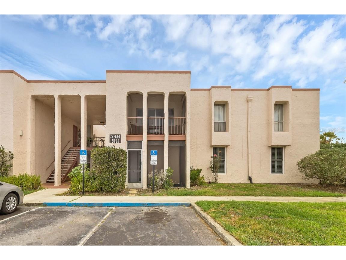 546 Orange Drive #11 Altamonte Springs FL 32701 - LAKE ORIENTA O6103072 image1