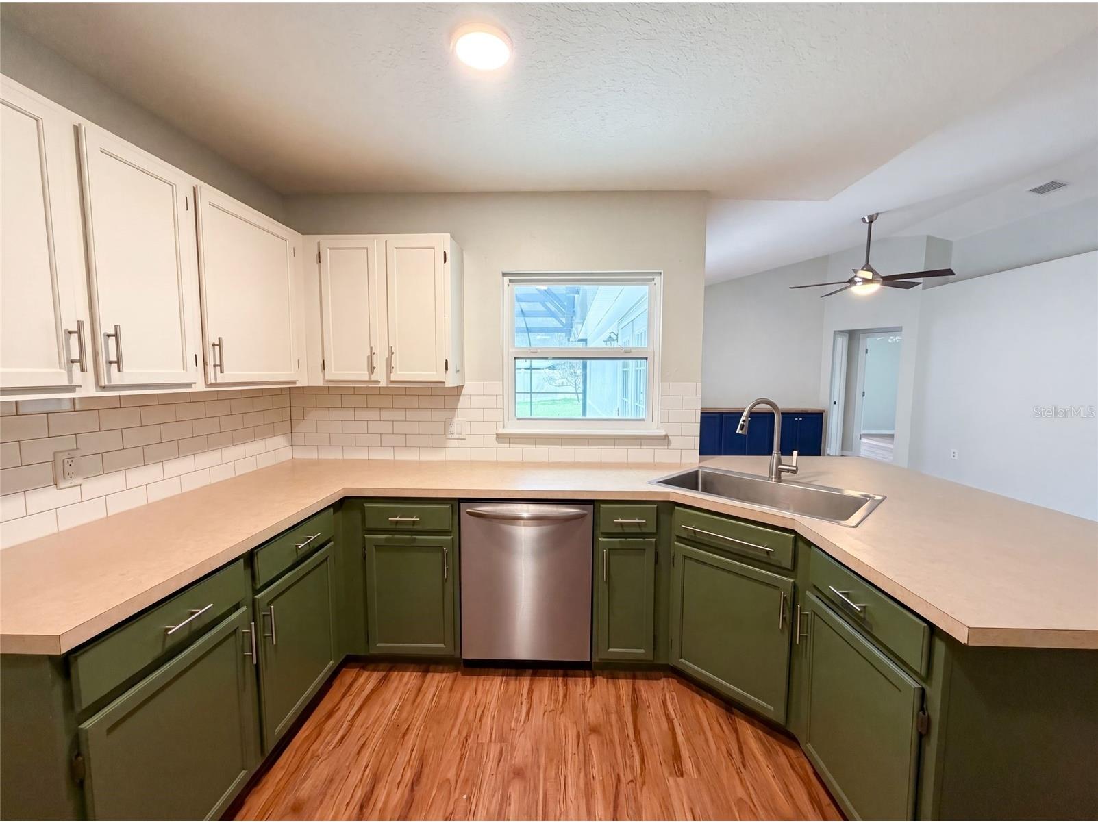 546 Penns Neck Drive Deland FL 32724 O6420369 image2