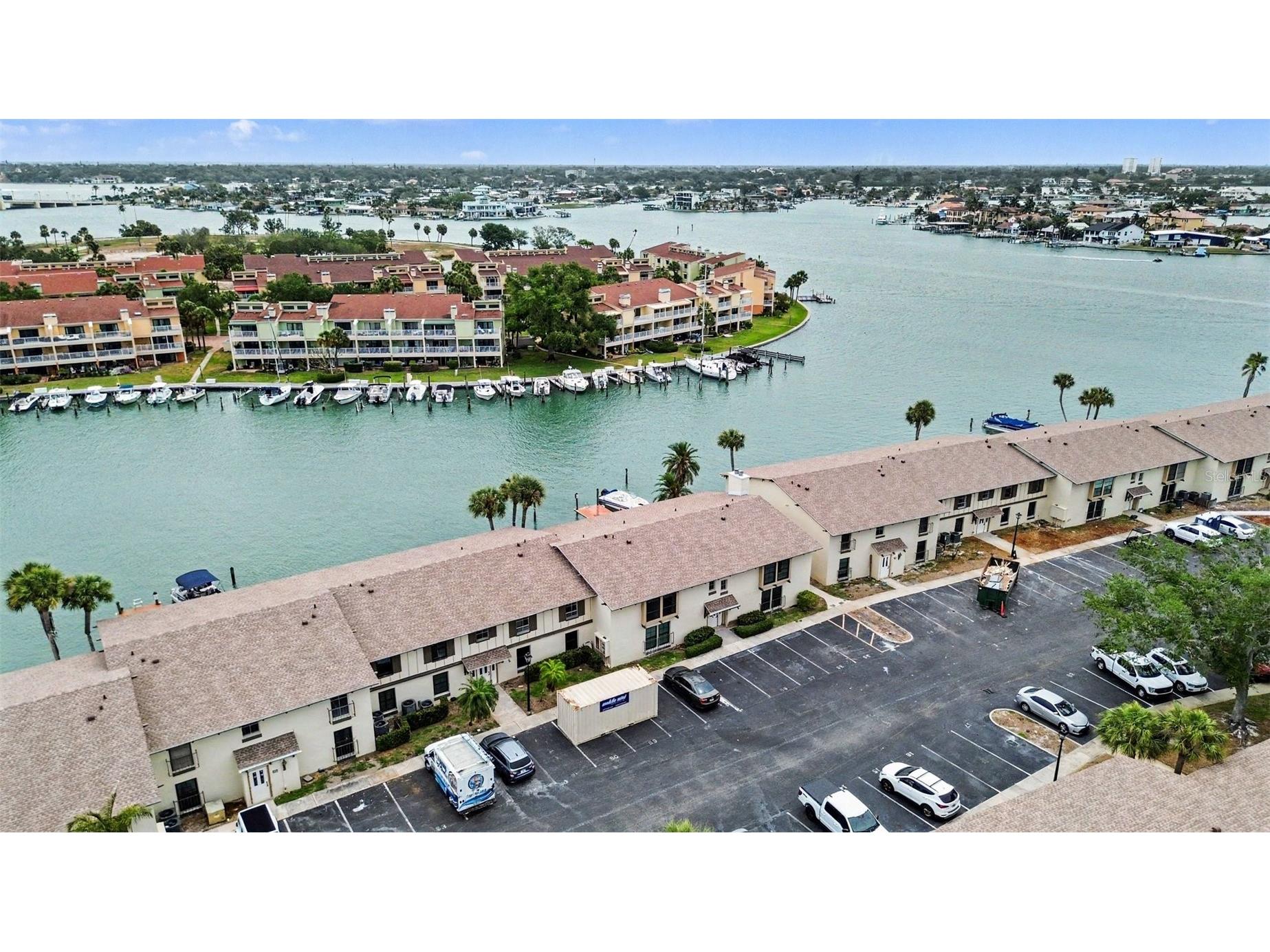 546 Plaza Seville Court #85 Treasure Island FL 33706 TB8503889 image1