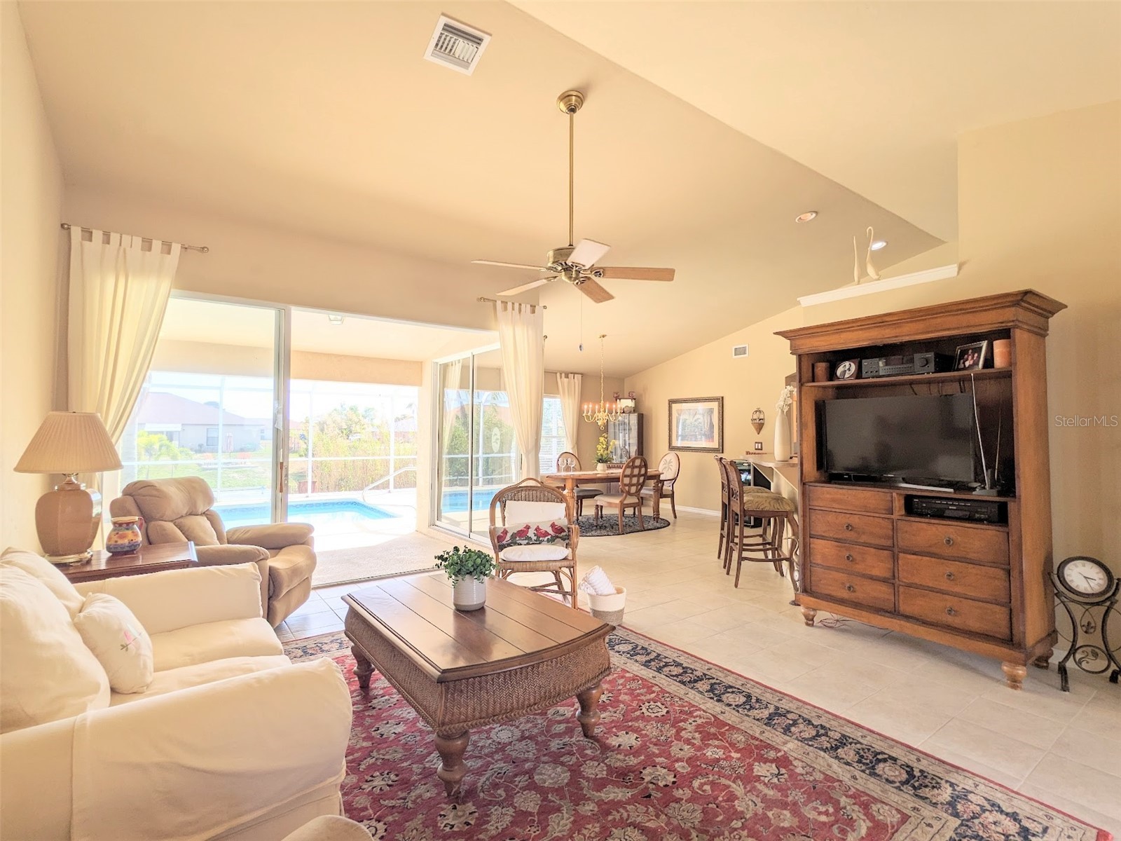 546 SE 4th Street Cape Coral FL 33990 C7523547 image4